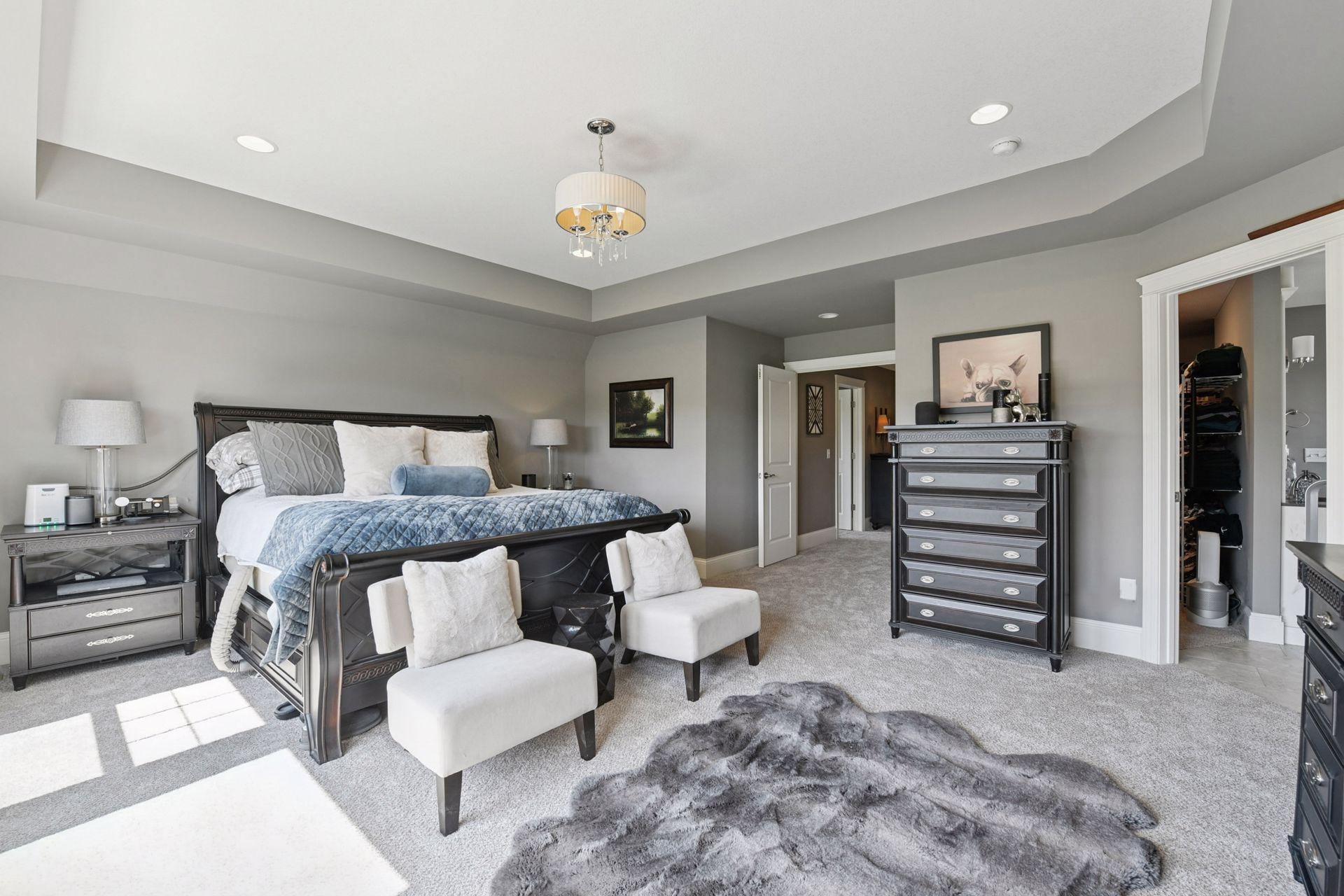 5425 Polaris Ln, Plymouth