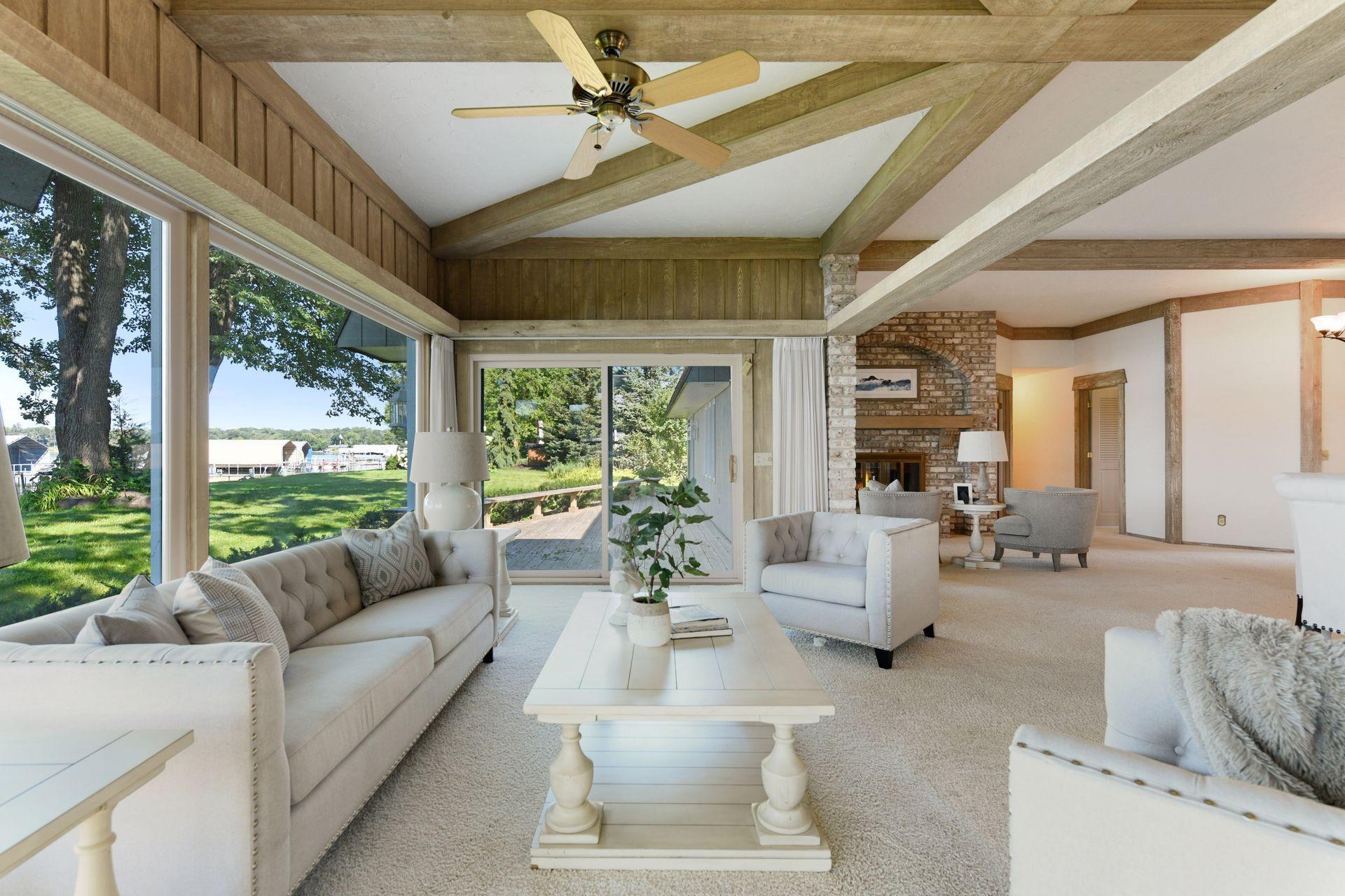 4410 Manitou Rd, Tonka Bay