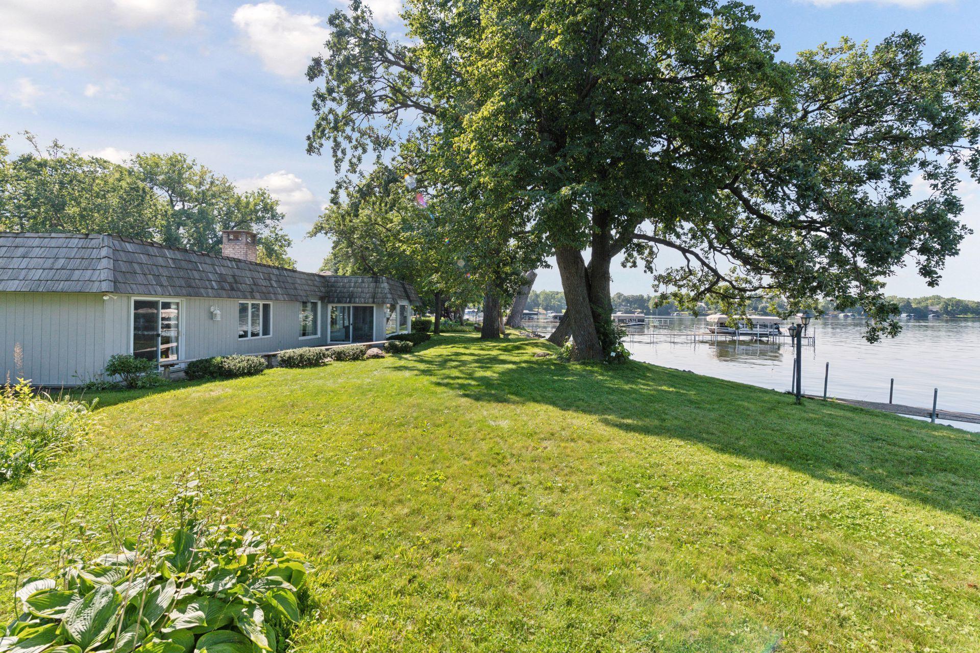4410 Manitou Rd, Tonka Bay