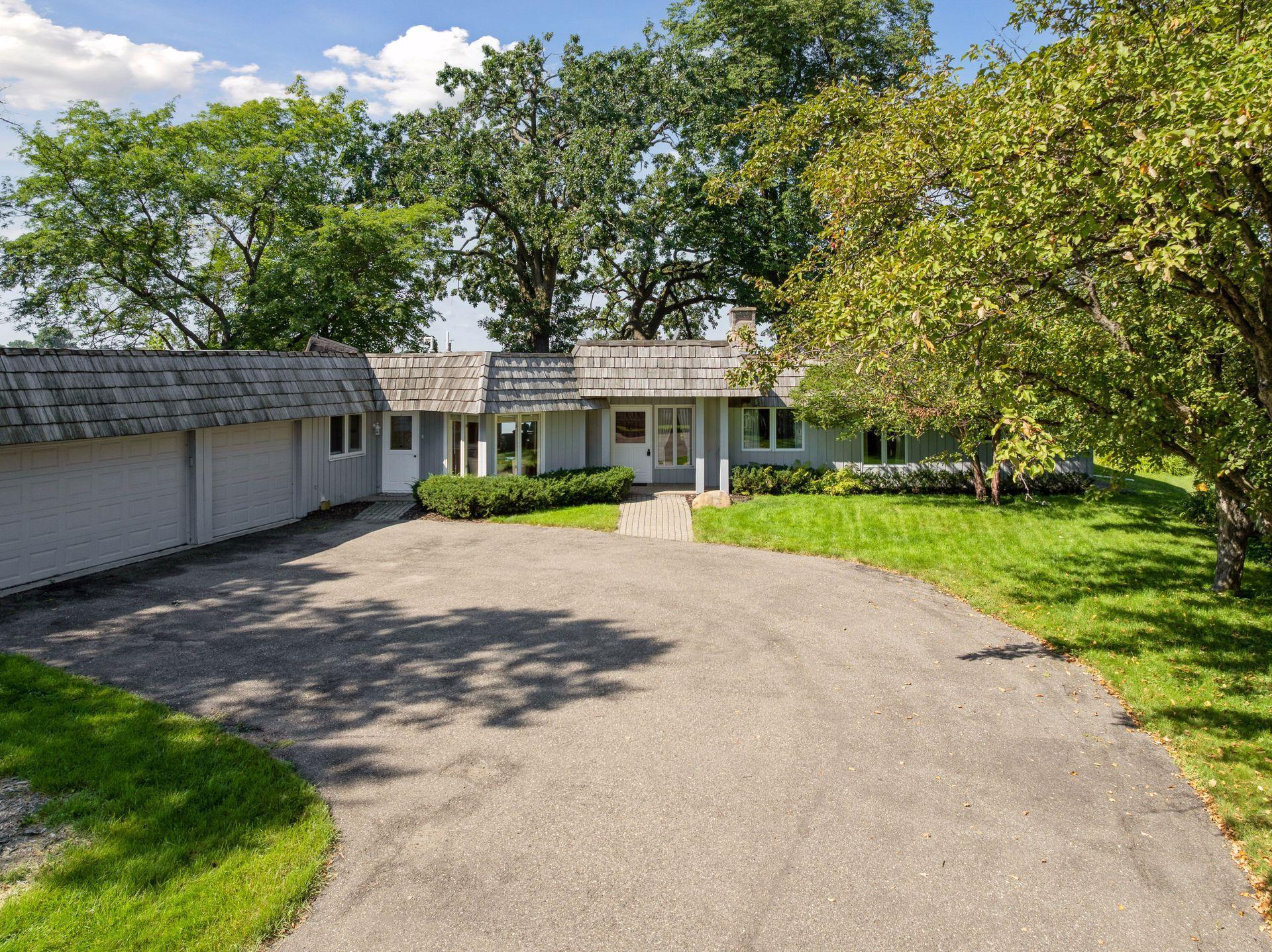 4410 Manitou Rd, Tonka Bay