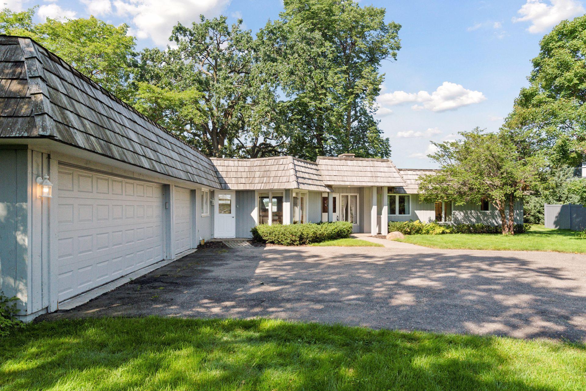 4410 Manitou Rd, Tonka Bay