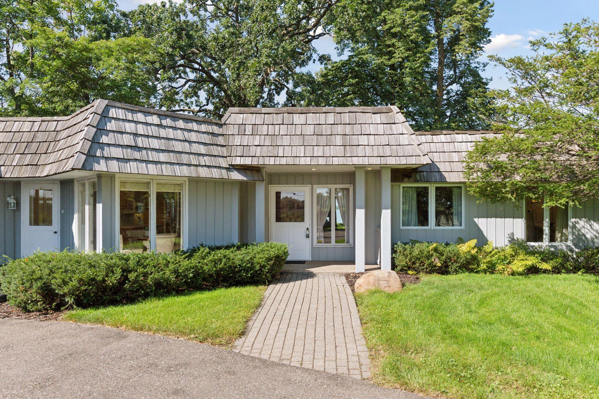 4410 Manitou Rd, Tonka Bay