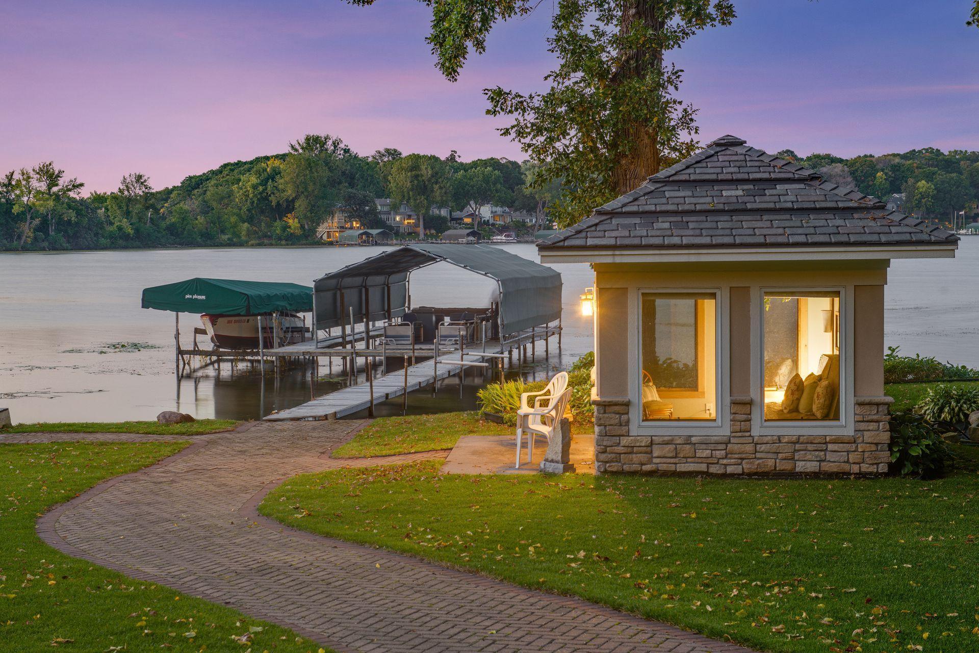 3600 Tuxedo Rd, Minnetrista