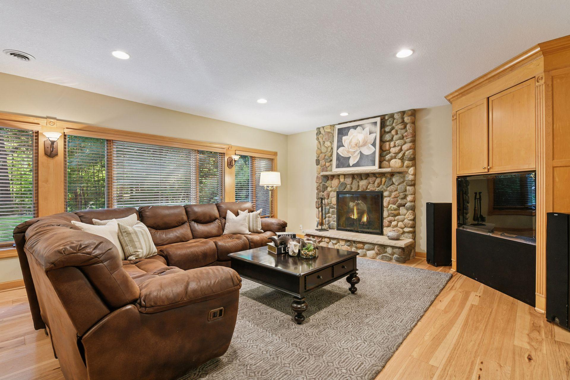 5455 Timber Trl, Independence
