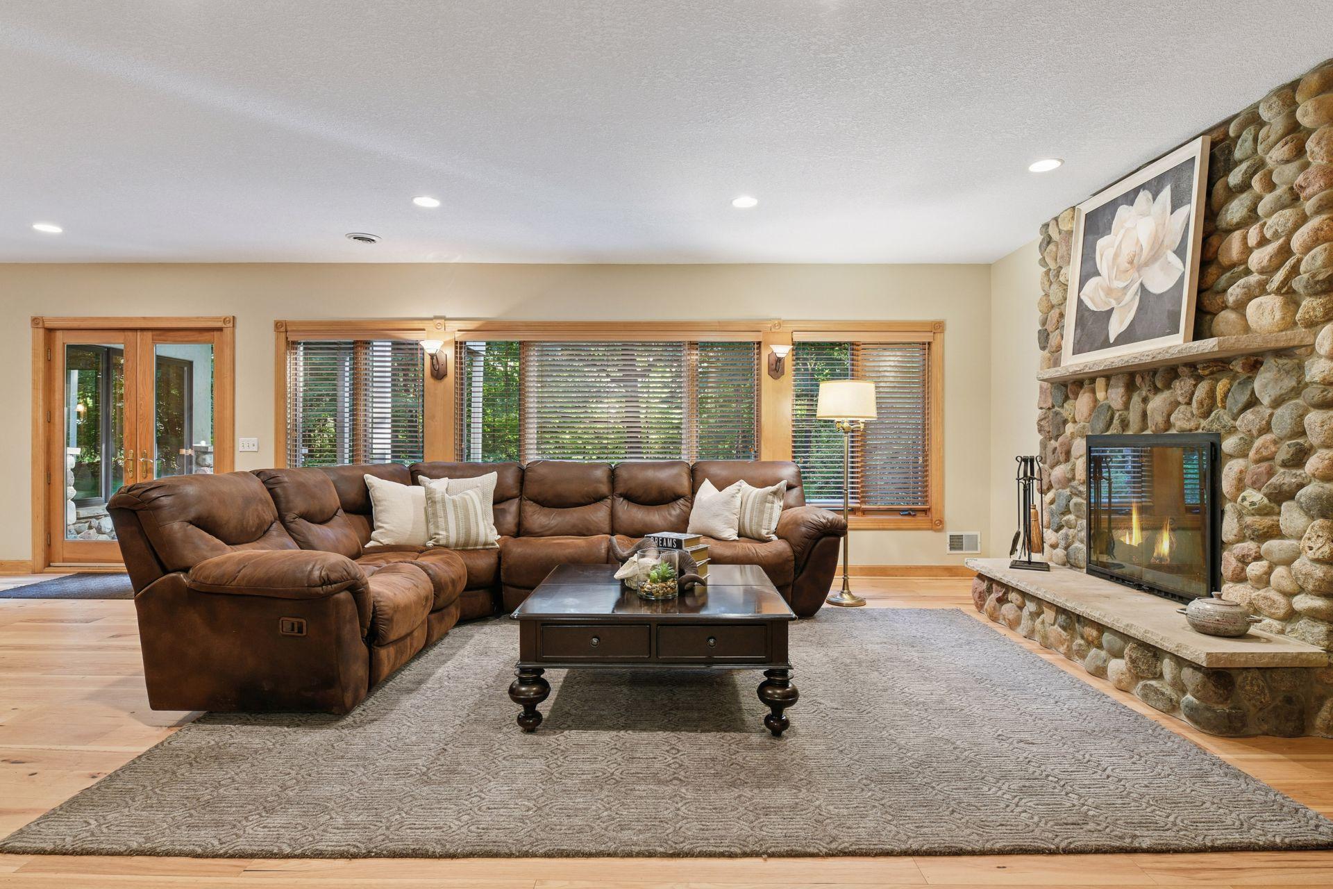 5455 Timber Trl, Independence