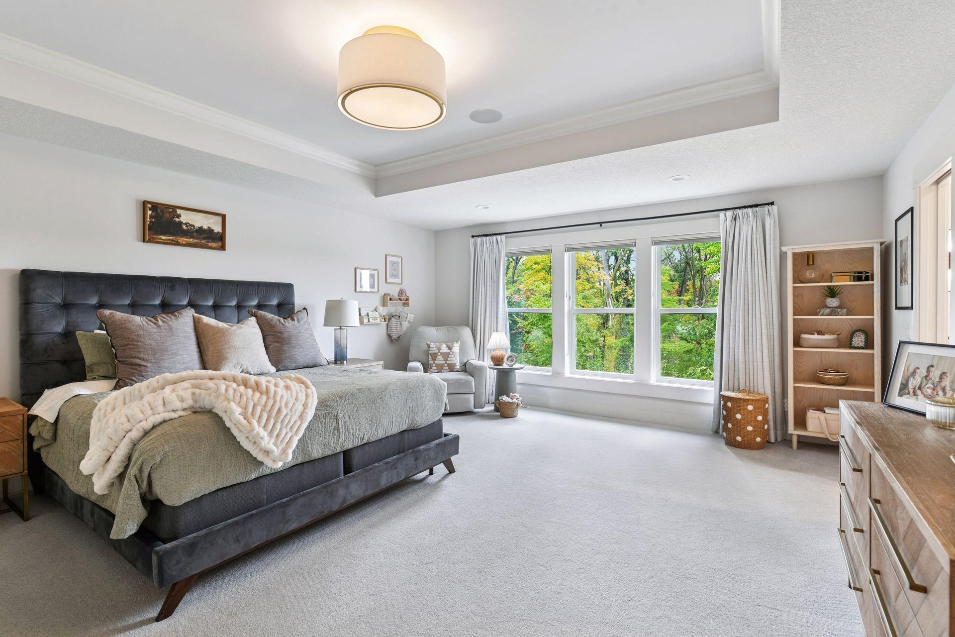 769 Woodland Hill Ct, Medina