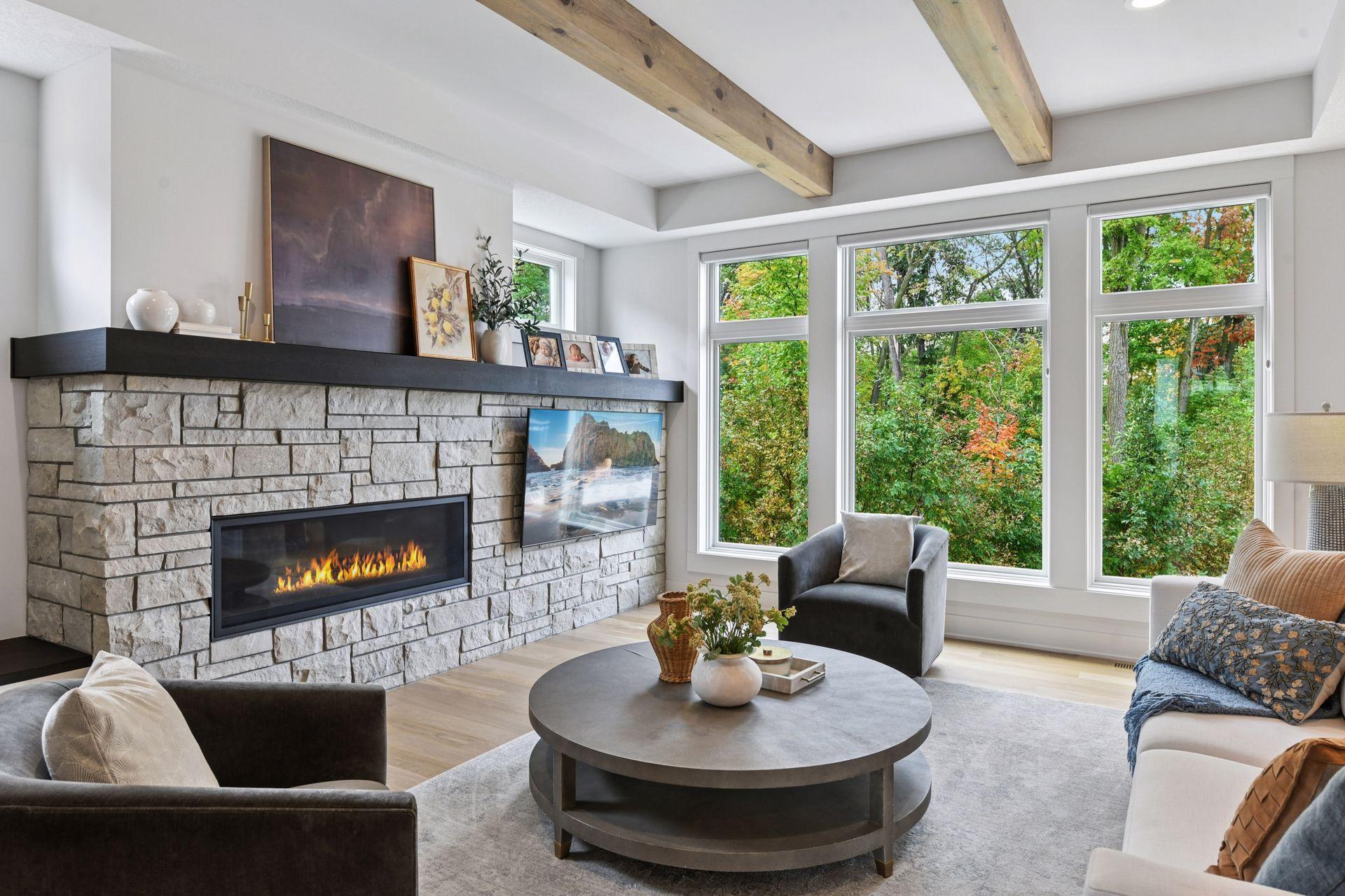 769 Woodland Hill Ct, Medina