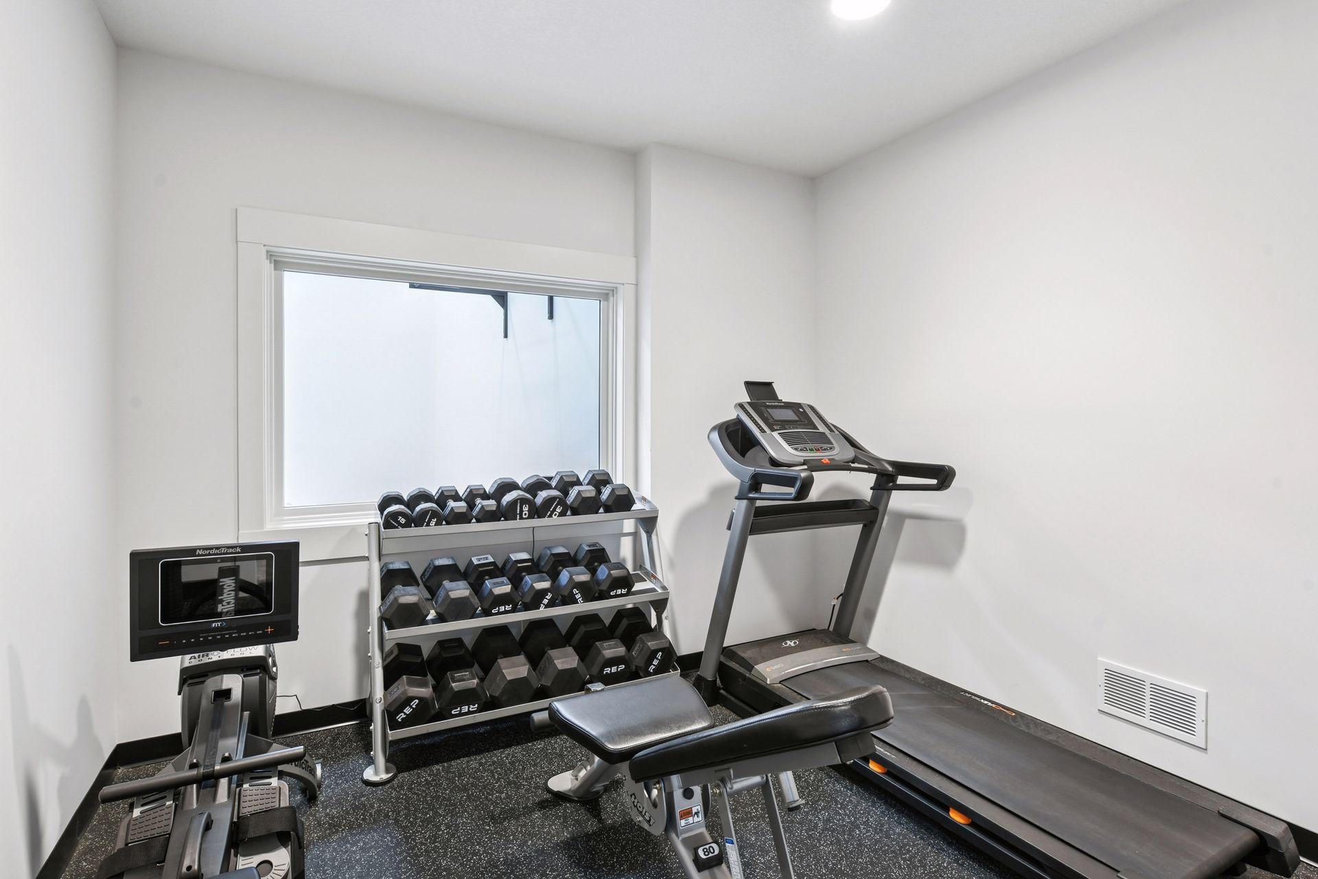 769 Woodland Hill Ct, Medina