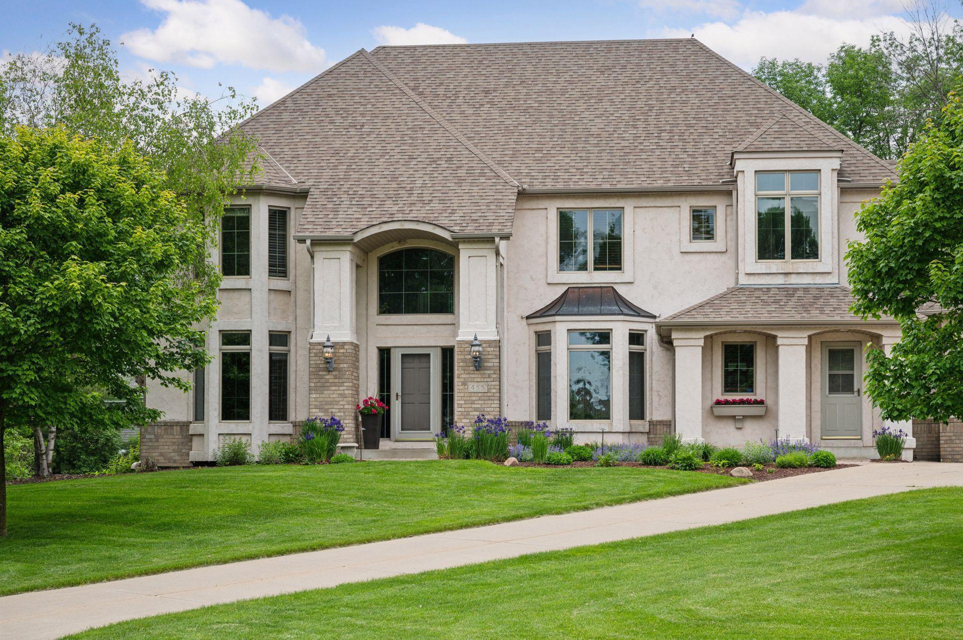 455 Sussex Ln, Orono