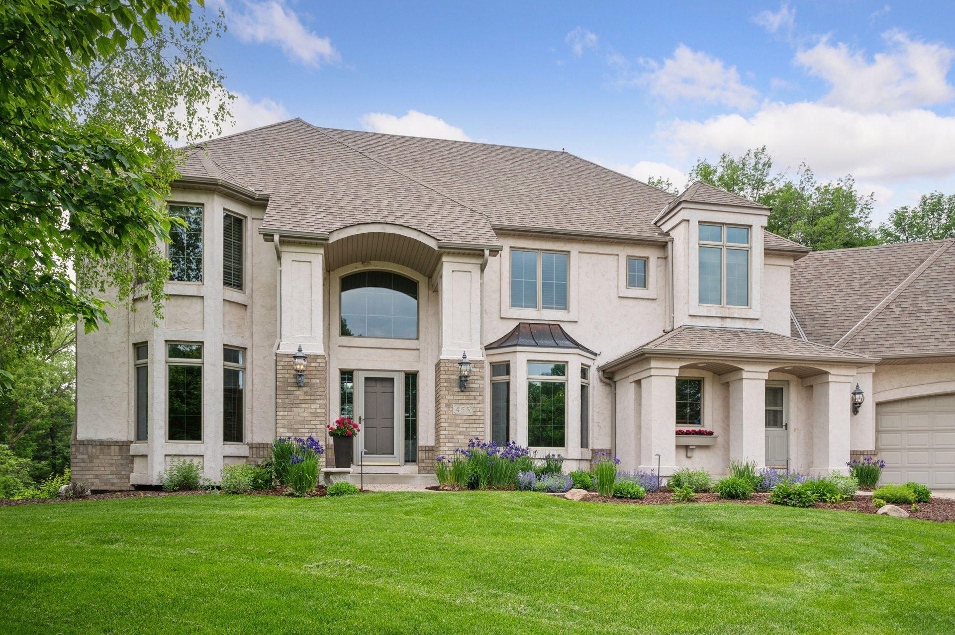 455 Sussex Ln, Orono