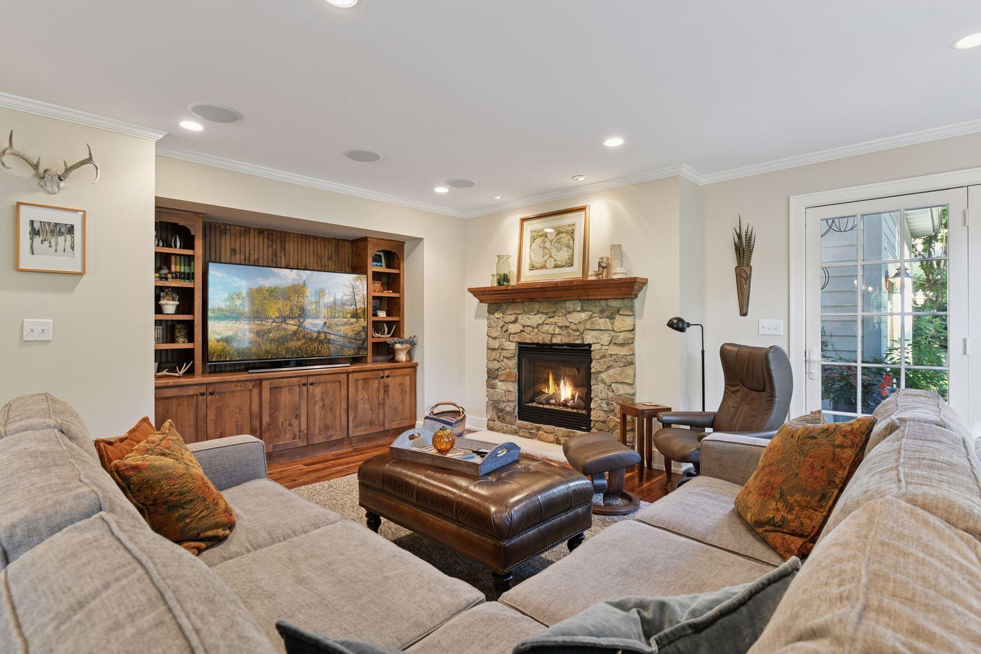 2938 Northview Rd, Minnetonka Beach