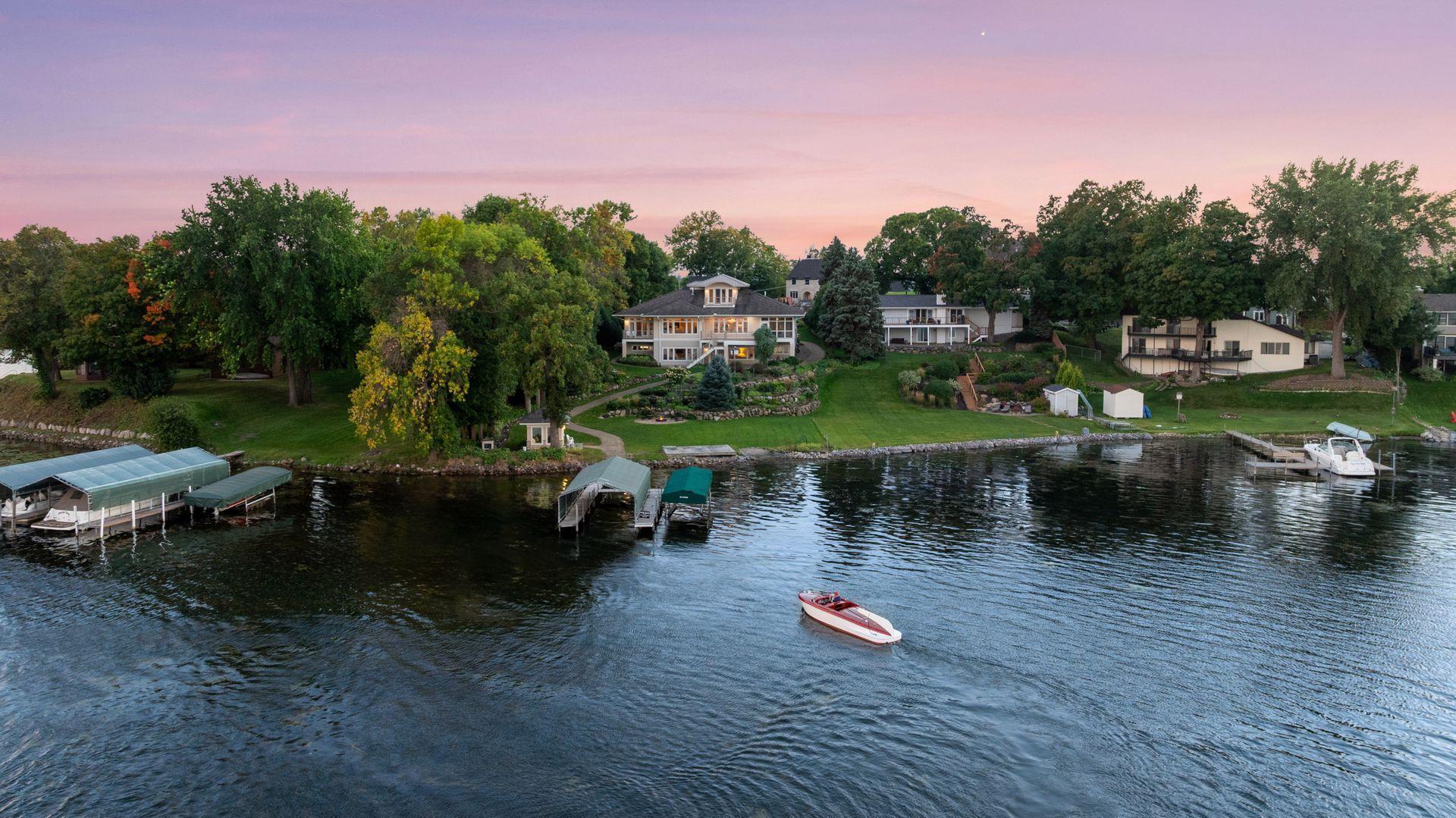 3600 Tuxedo Rd, Minnetrista