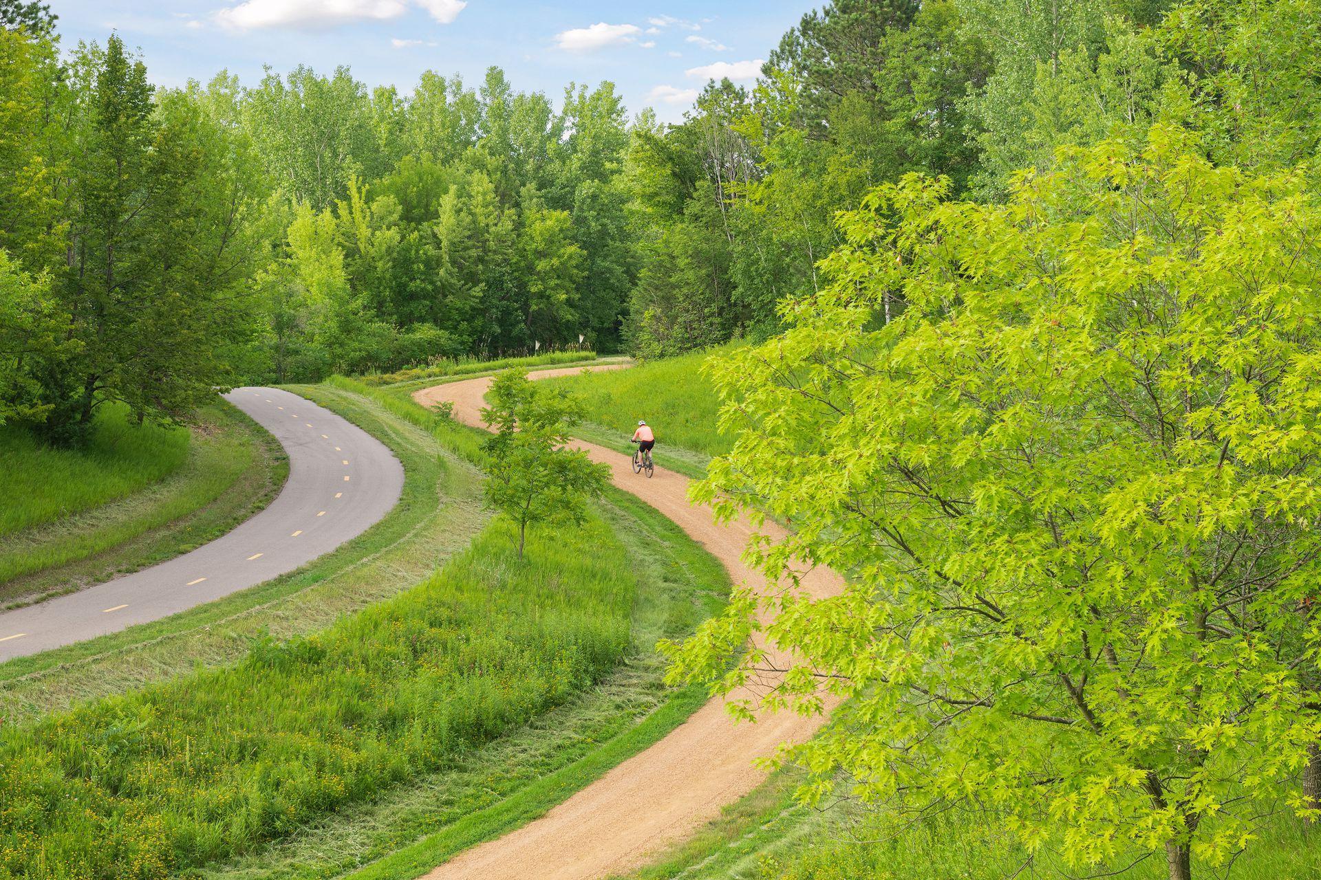 3758 Woodland Cove Pkwy, Minnetrista