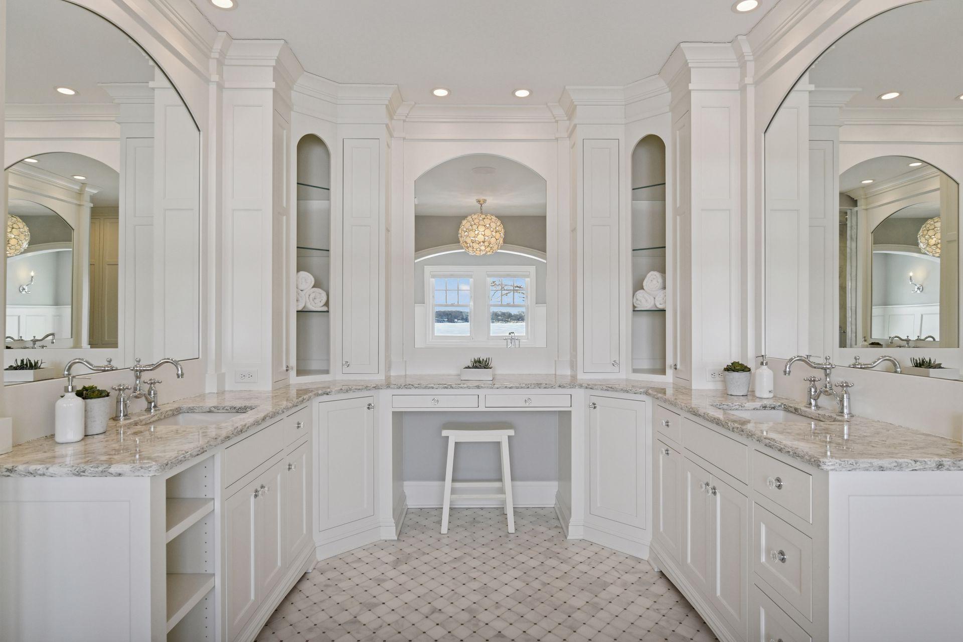 3758 Woodland Cove Pkwy, Minnetrista