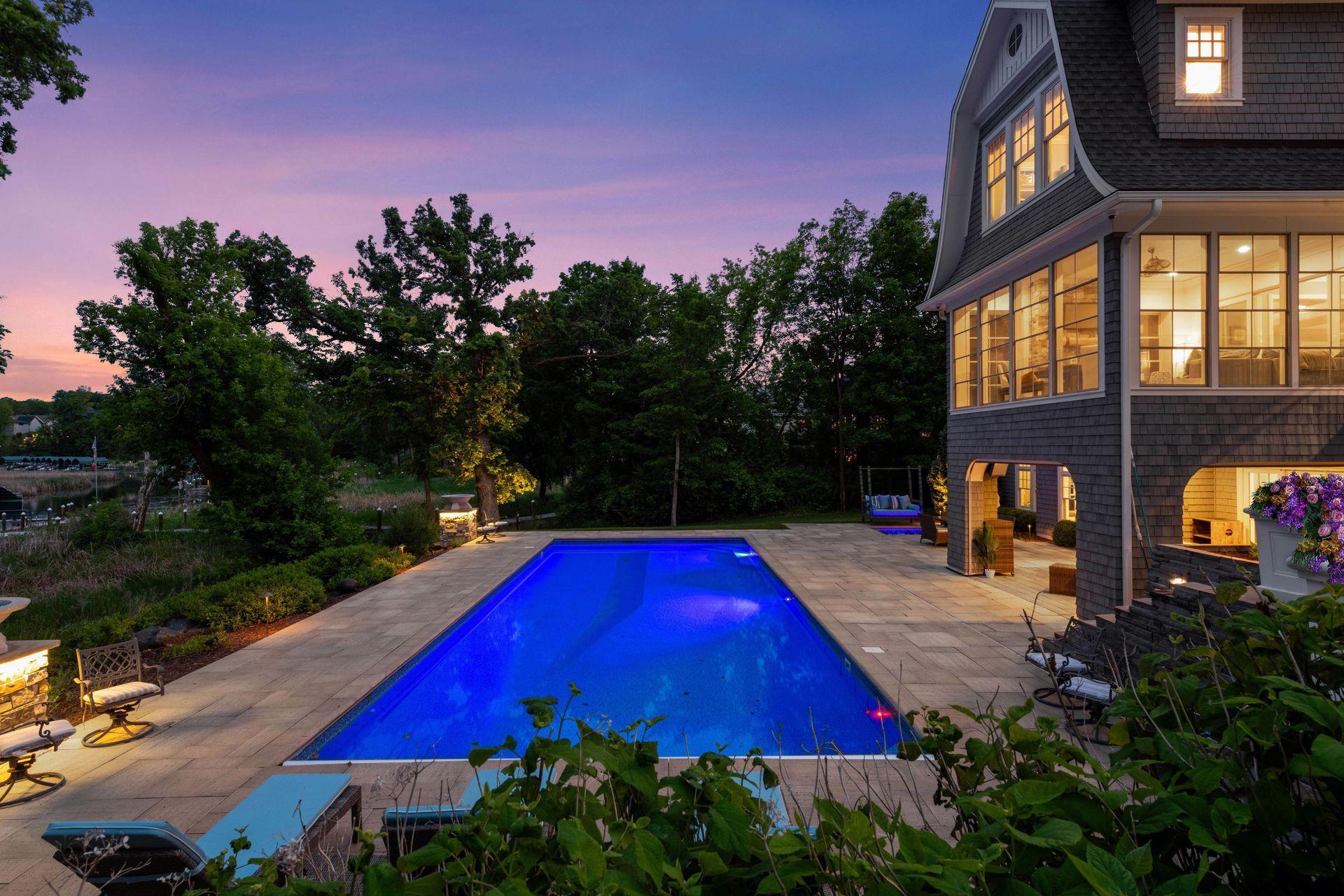 3758 Woodland Cove Pkwy, Minnetrista