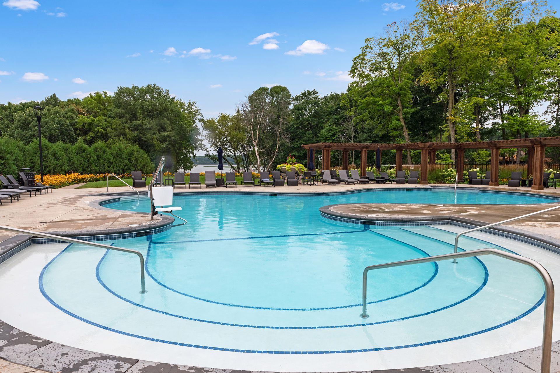 3758 Woodland Cove Pkwy, Minnetrista