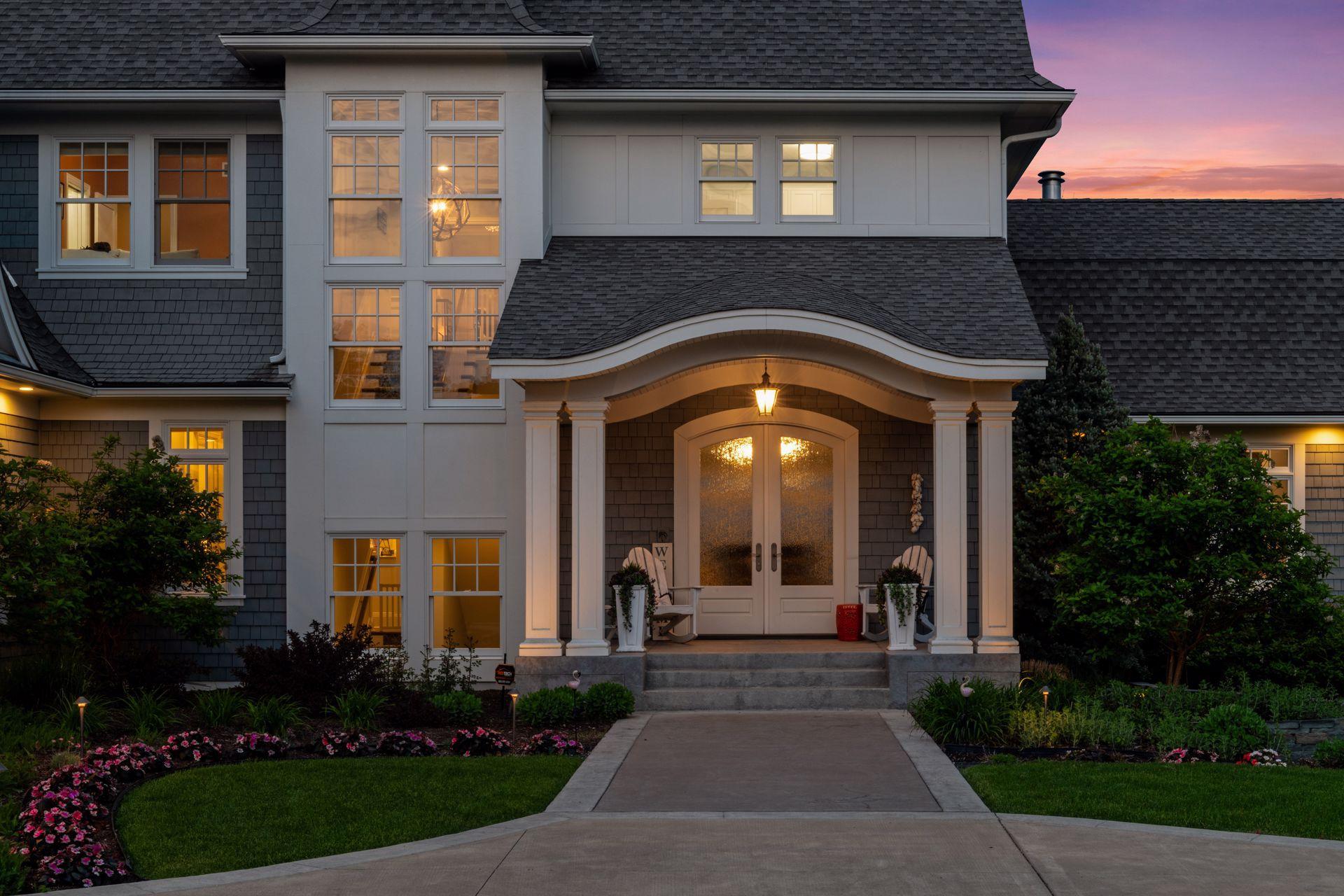 3758 Woodland Cove Pkwy, Minnetrista