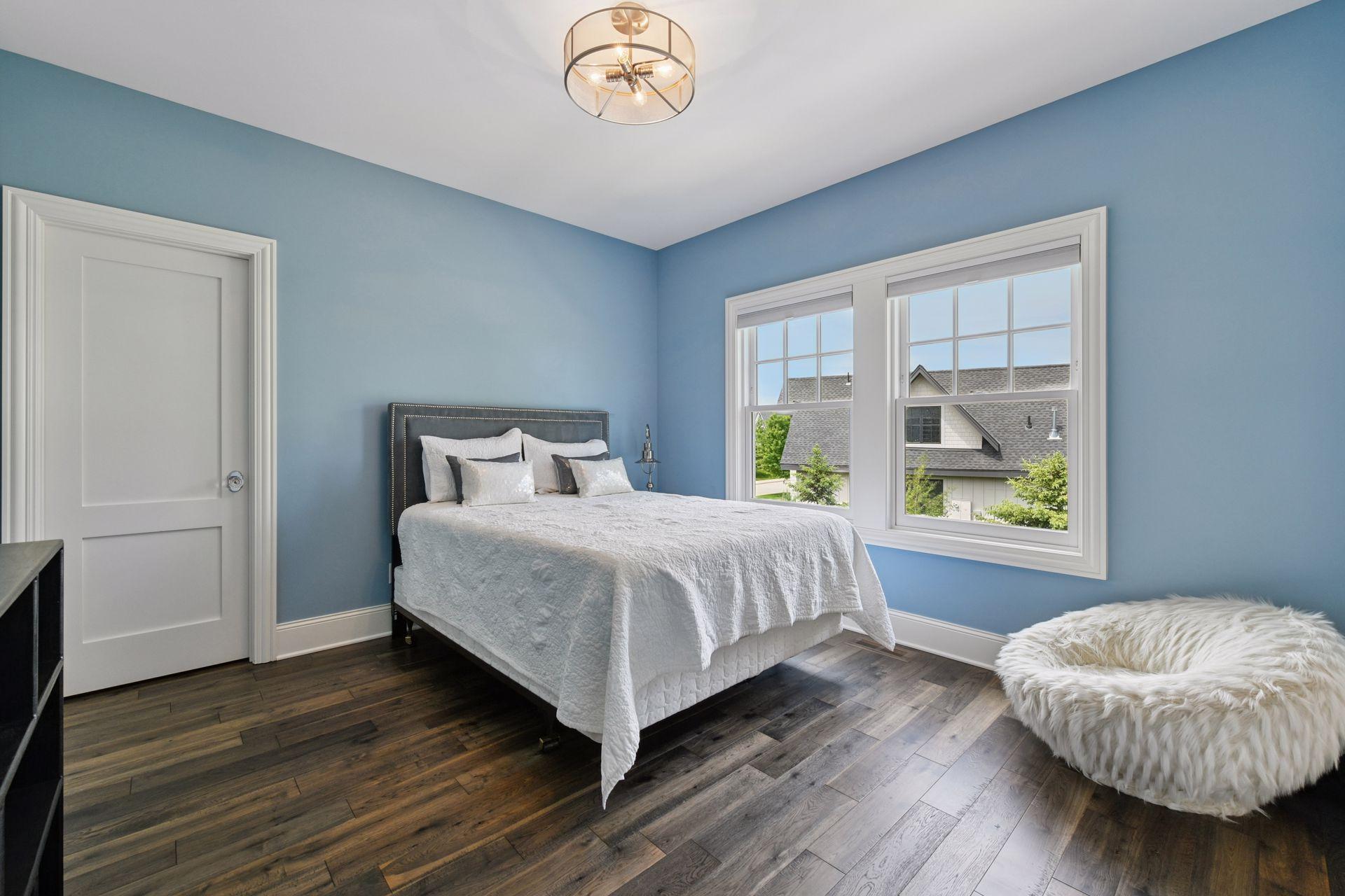 3758 Woodland Cove Pkwy, Minnetrista