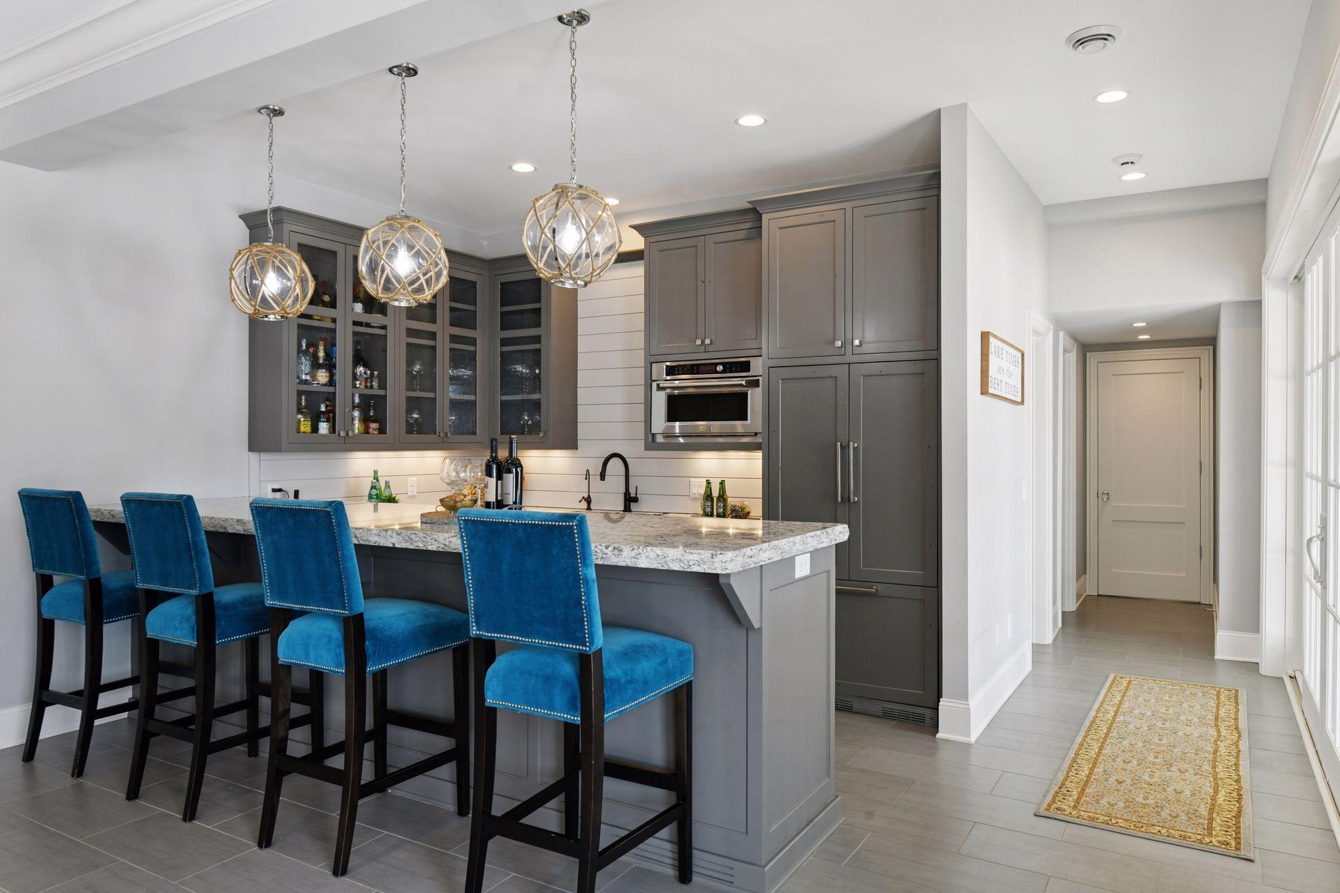 3758 Woodland Cove Pkwy, Minnetrista