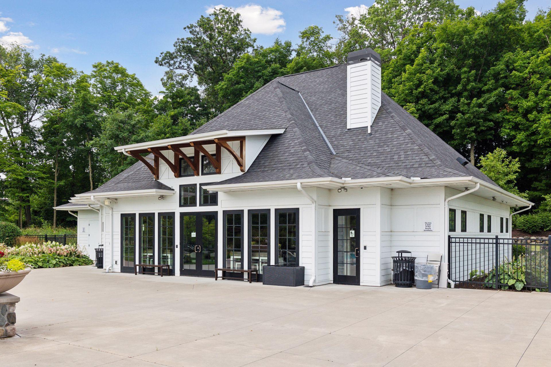 3758 Woodland Cove Pkwy, Minnetrista