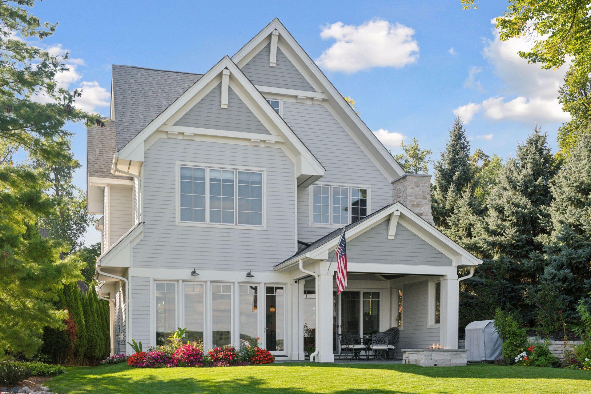 245 Lakeview Ave, Tonka Bay