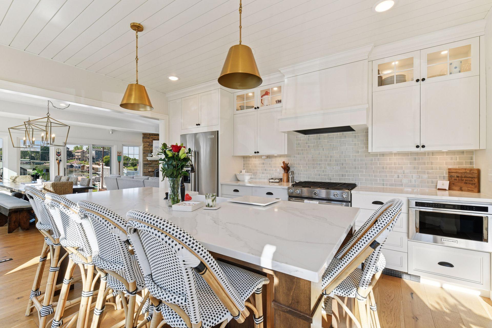 2463 Black Lake Rd, Spring Park