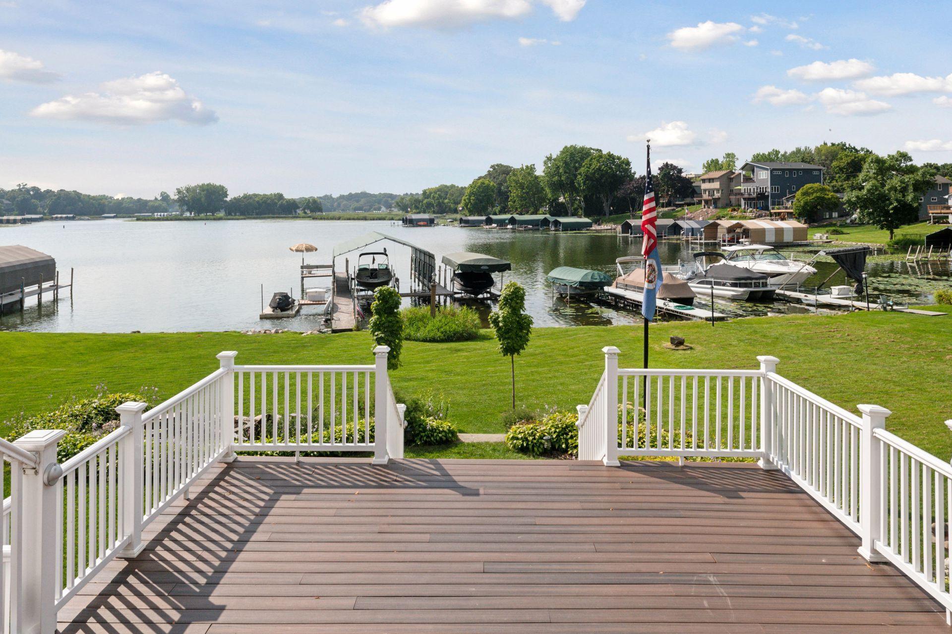 2463 Black Lake Rd, Spring Park