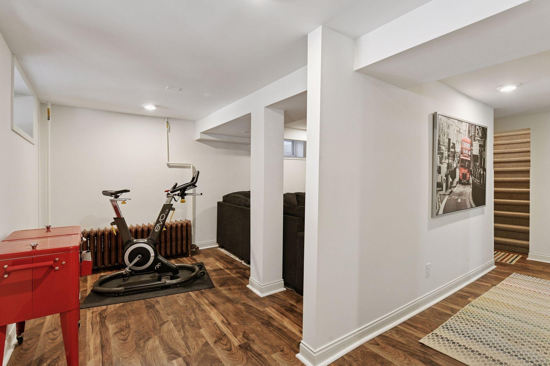 2463 Black Lake Rd, Spring Park