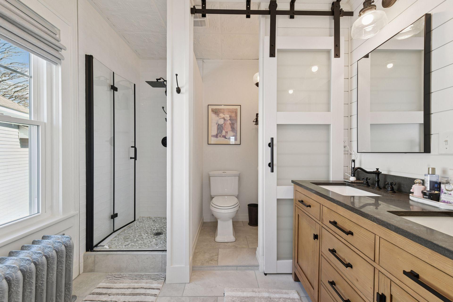 2463 Black Lake Rd, Spring Park