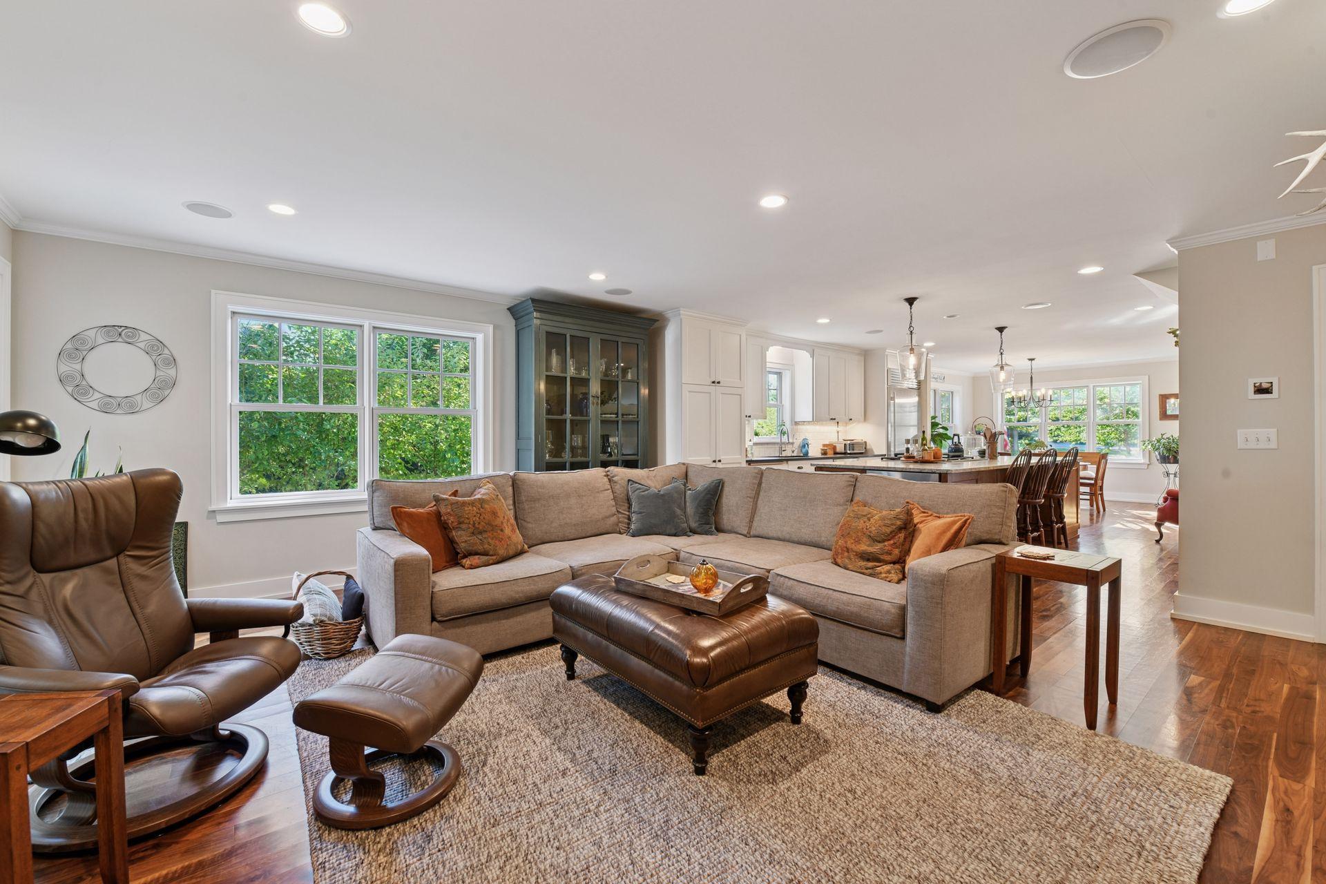 2938 Northview Rd, Minnetonka Beach