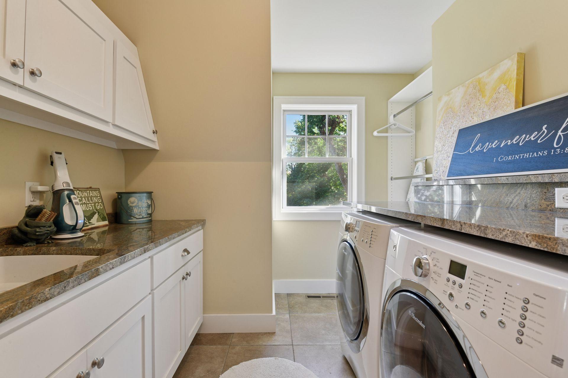 2938 Northview Rd, Minnetonka Beach