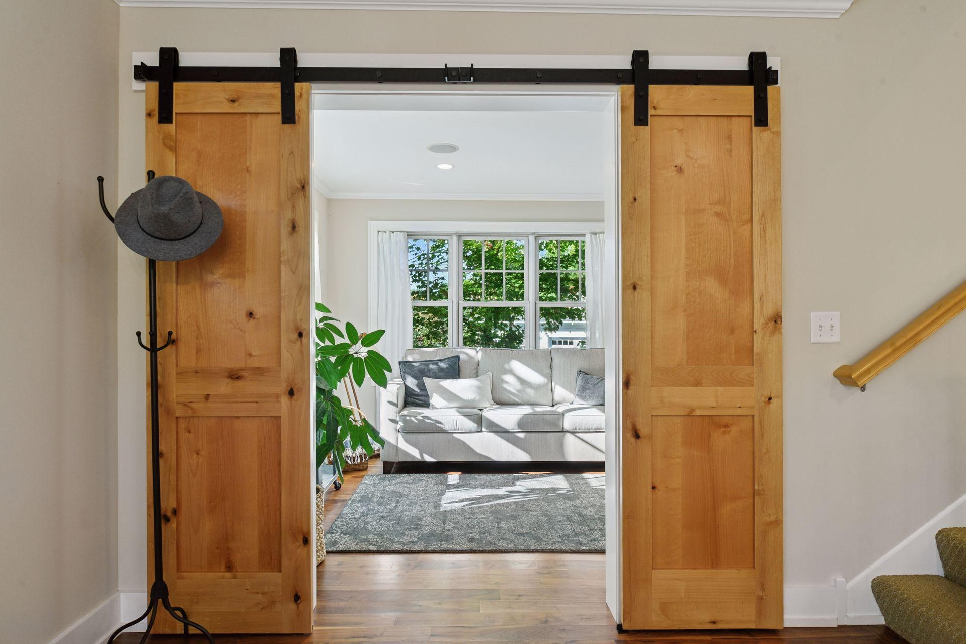 2938 Northview Rd, Minnetonka Beach