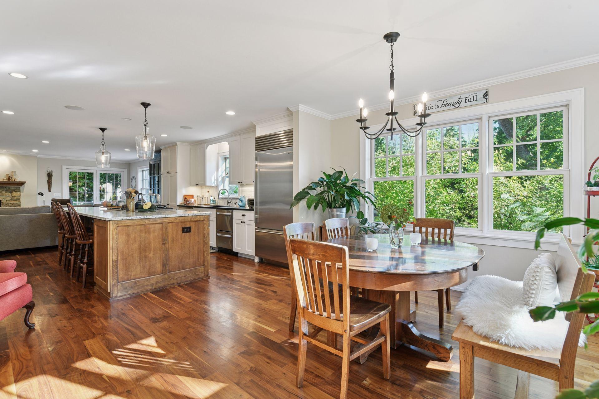 2938 Northview Rd, Minnetonka Beach