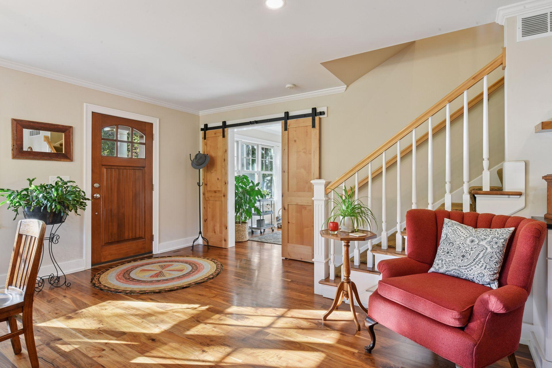 2938 Northview Rd, Minnetonka Beach