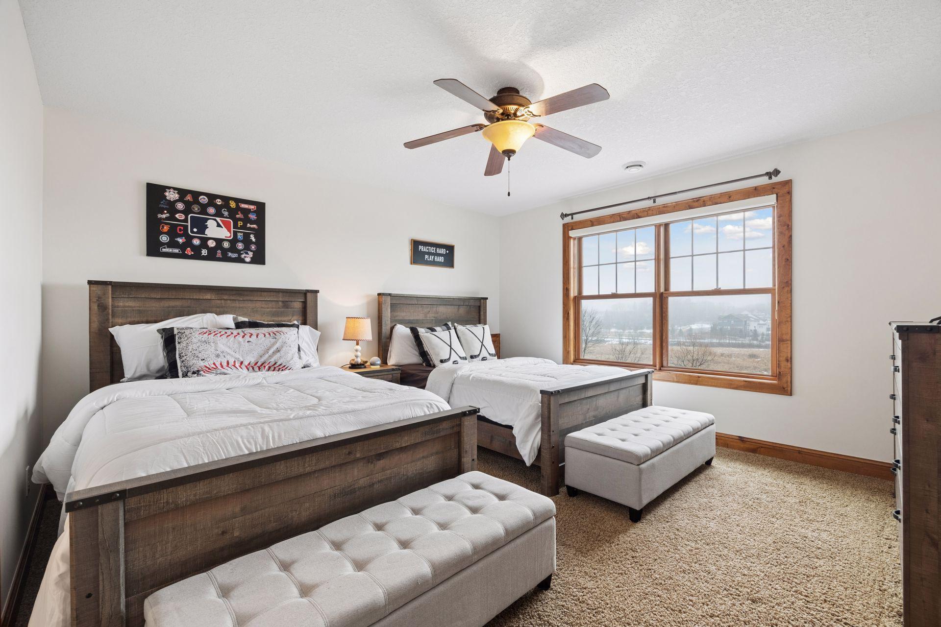 2490 Marshview Ct, Victoria