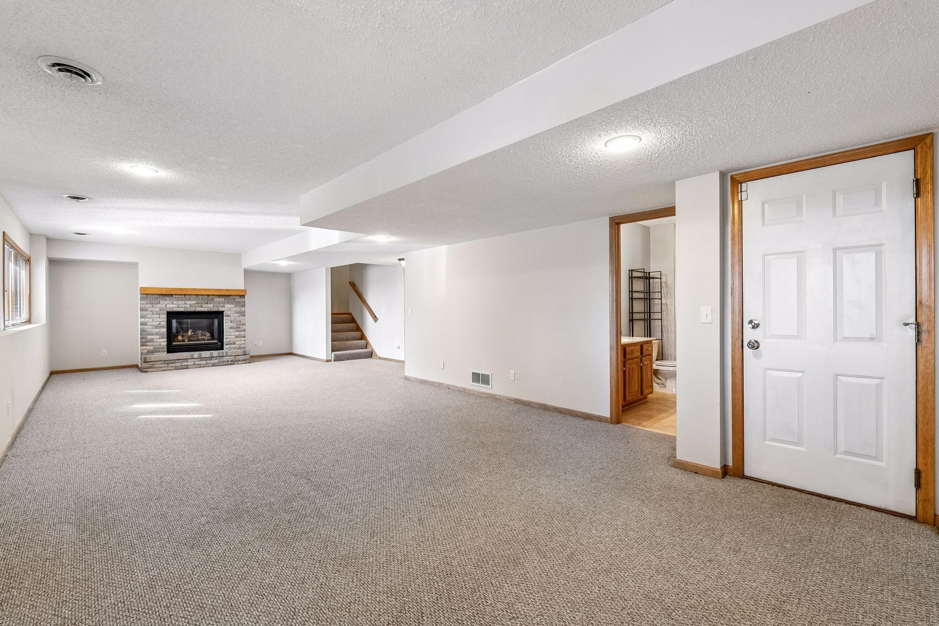 5131 Baker Rd, Minnetonka