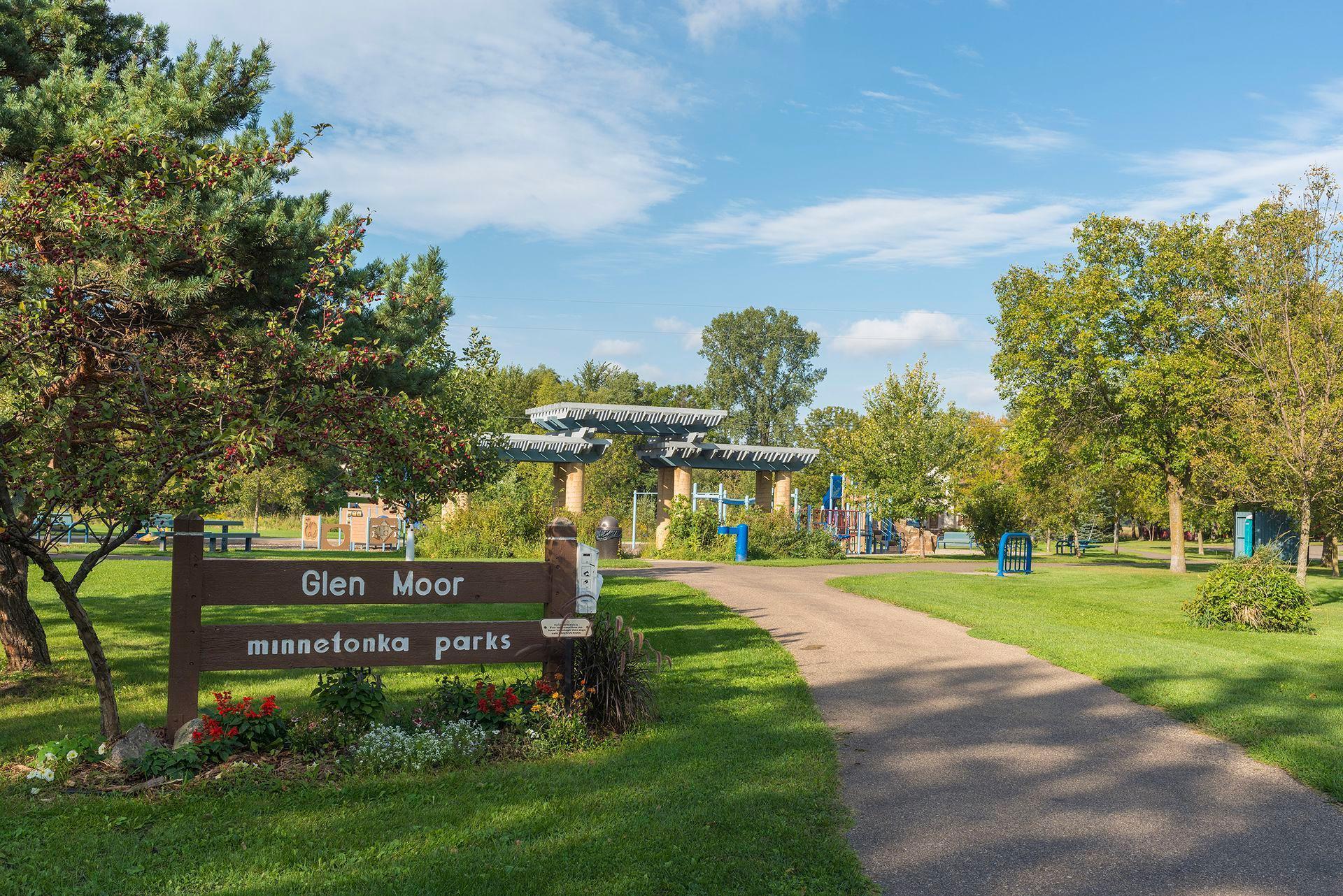 5131 Baker Rd, Minnetonka