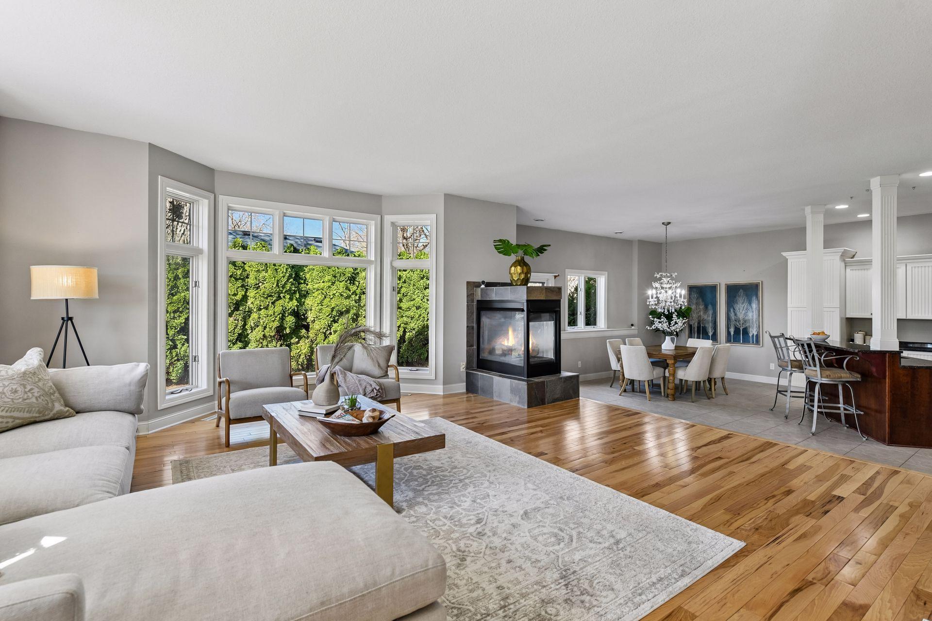 4660 Island View Dr, Mound