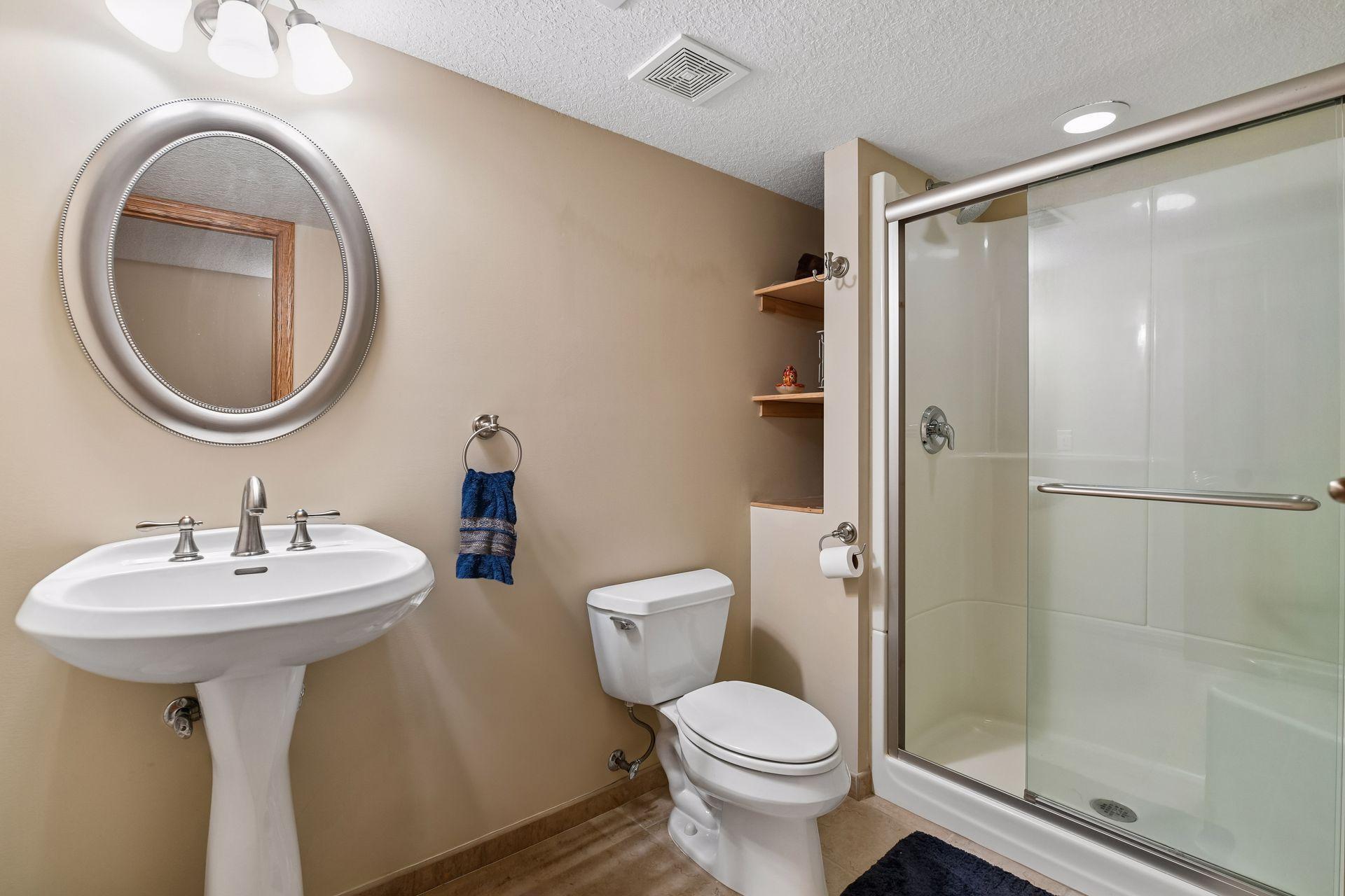 1585 Stoneridge Circle
