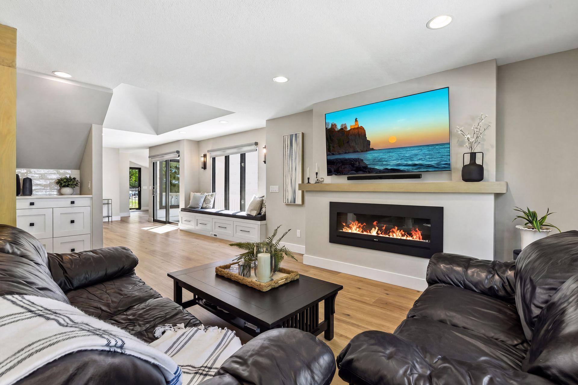 3337 Warner Lane