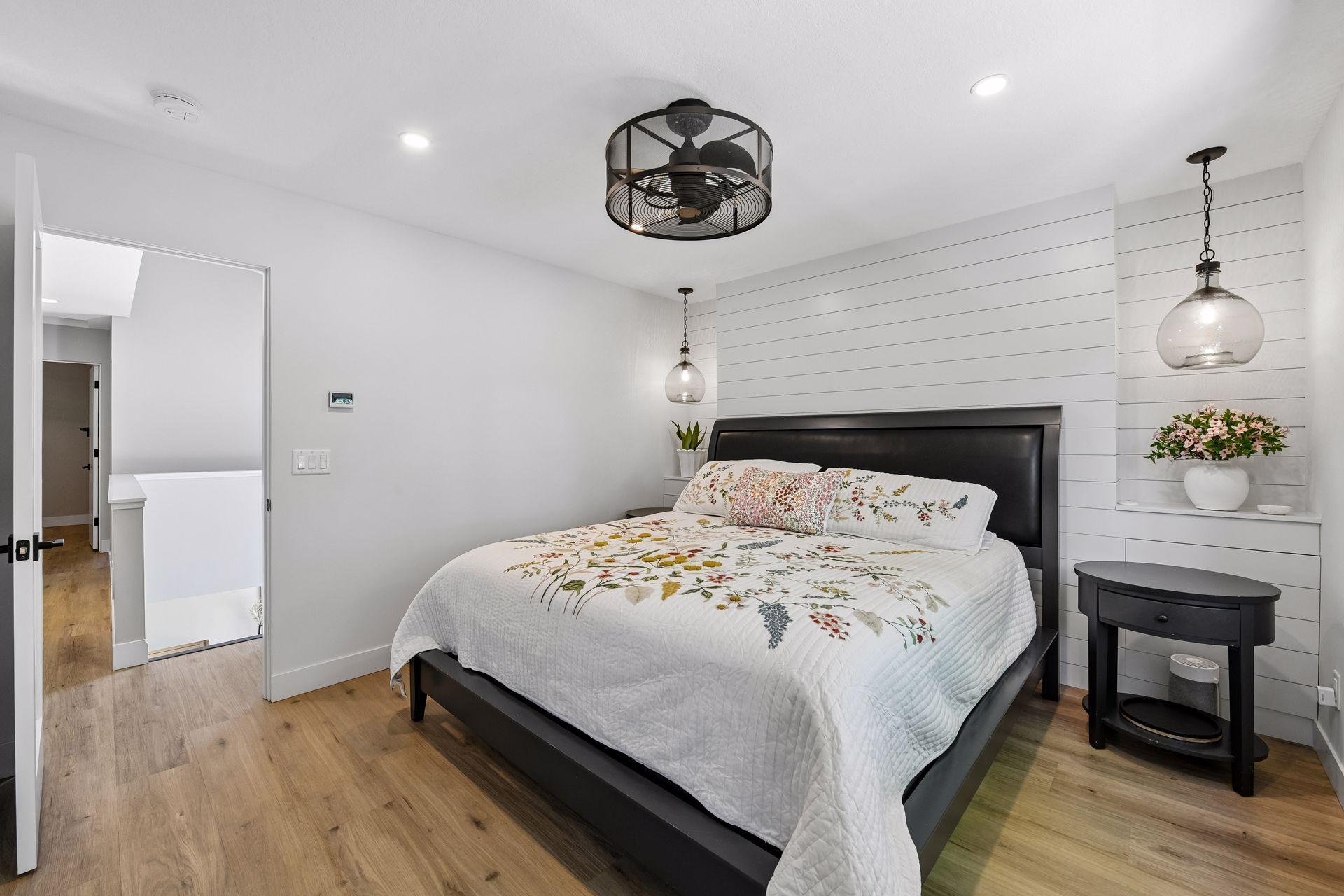 3337 Warner Lane