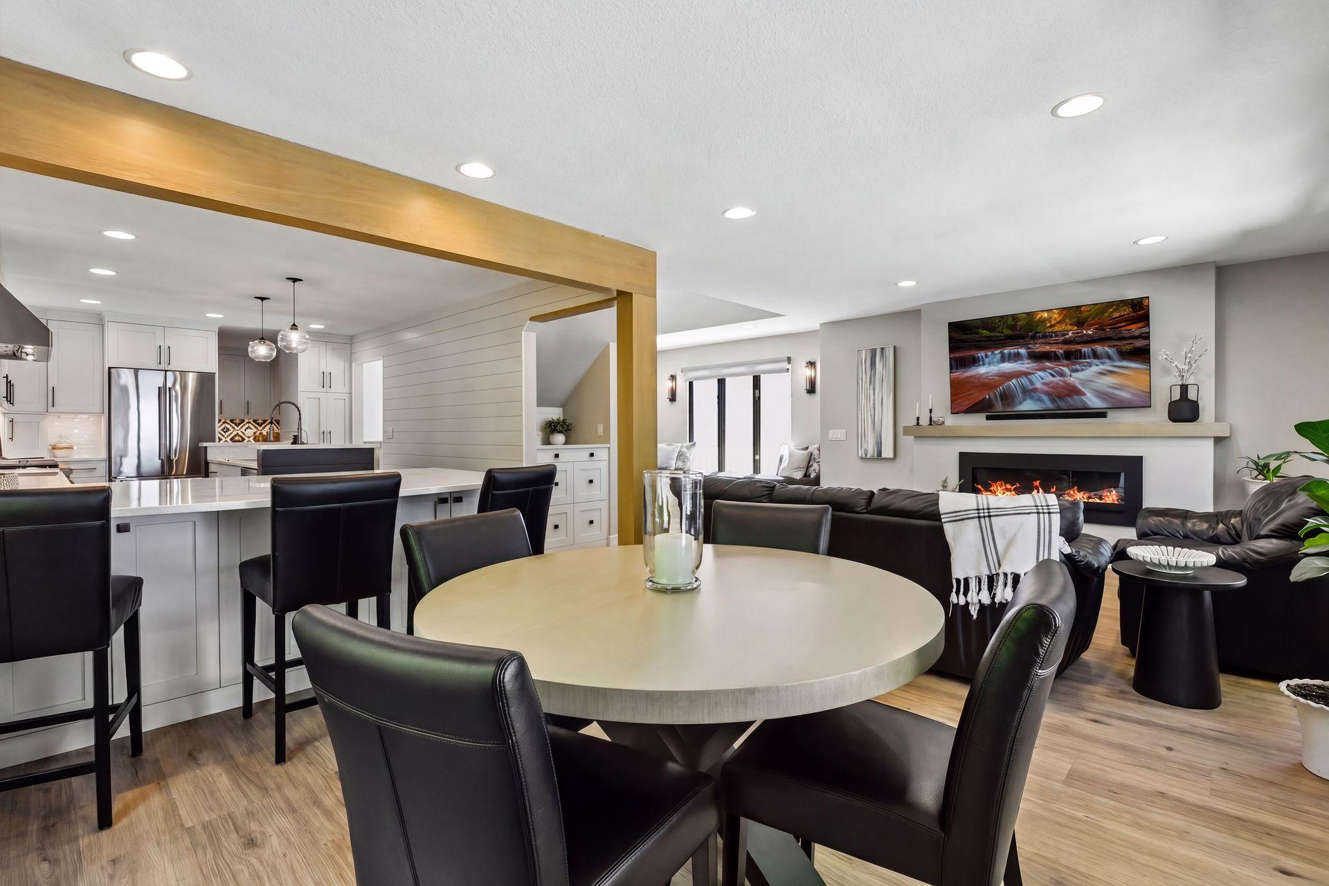 3337 Warner Lane