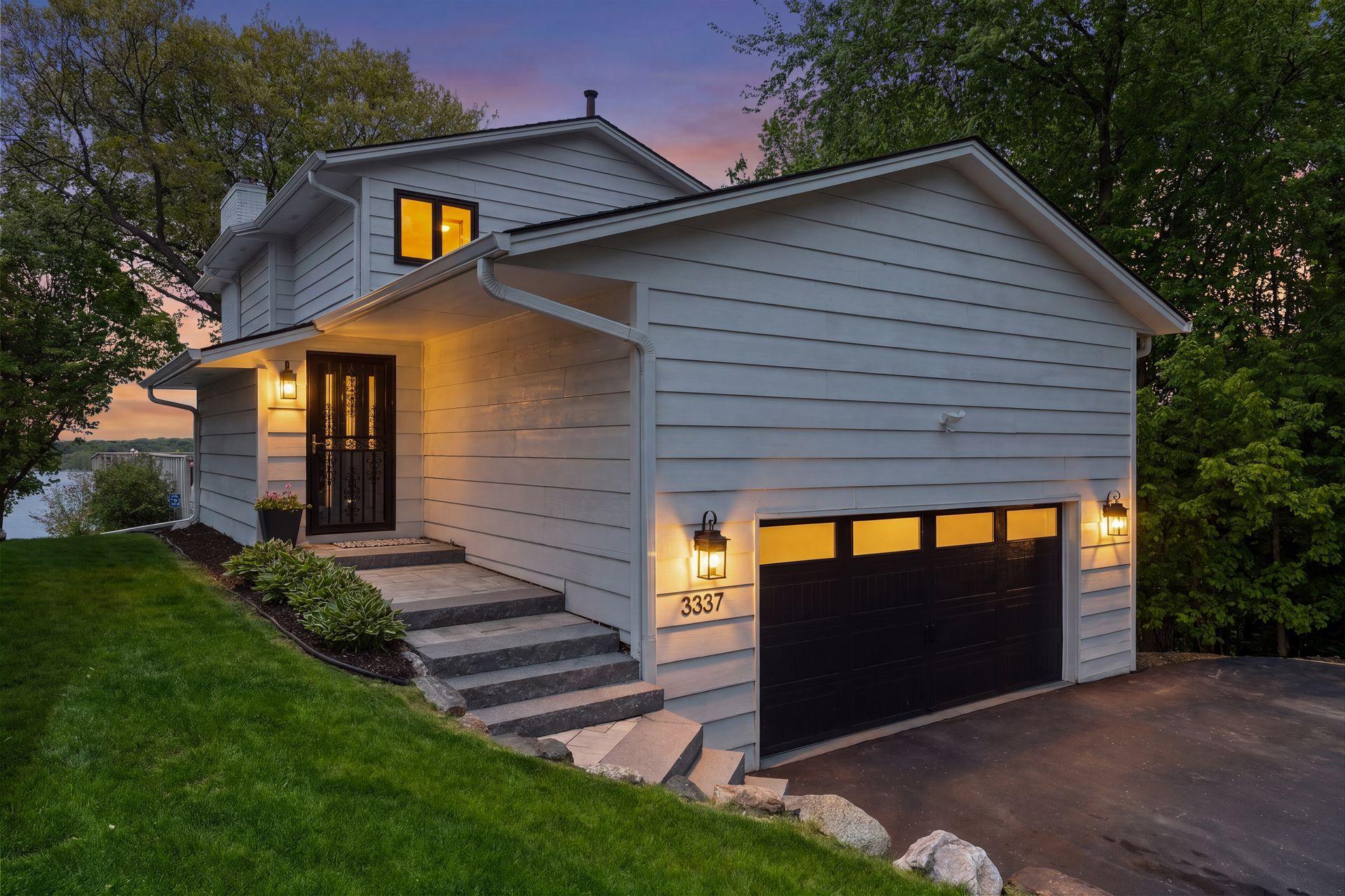 3337 Warner Lane