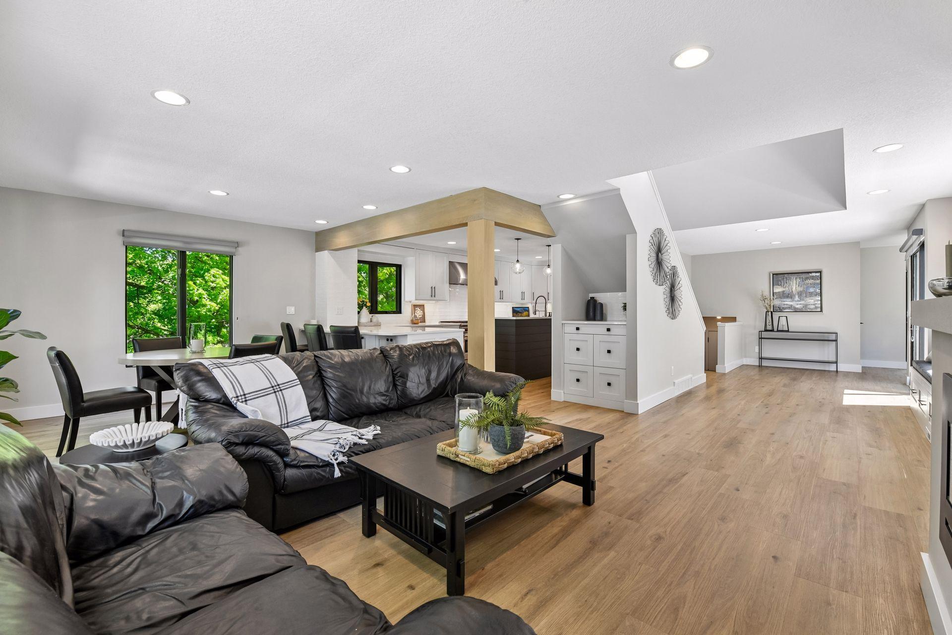 3337 Warner Lane