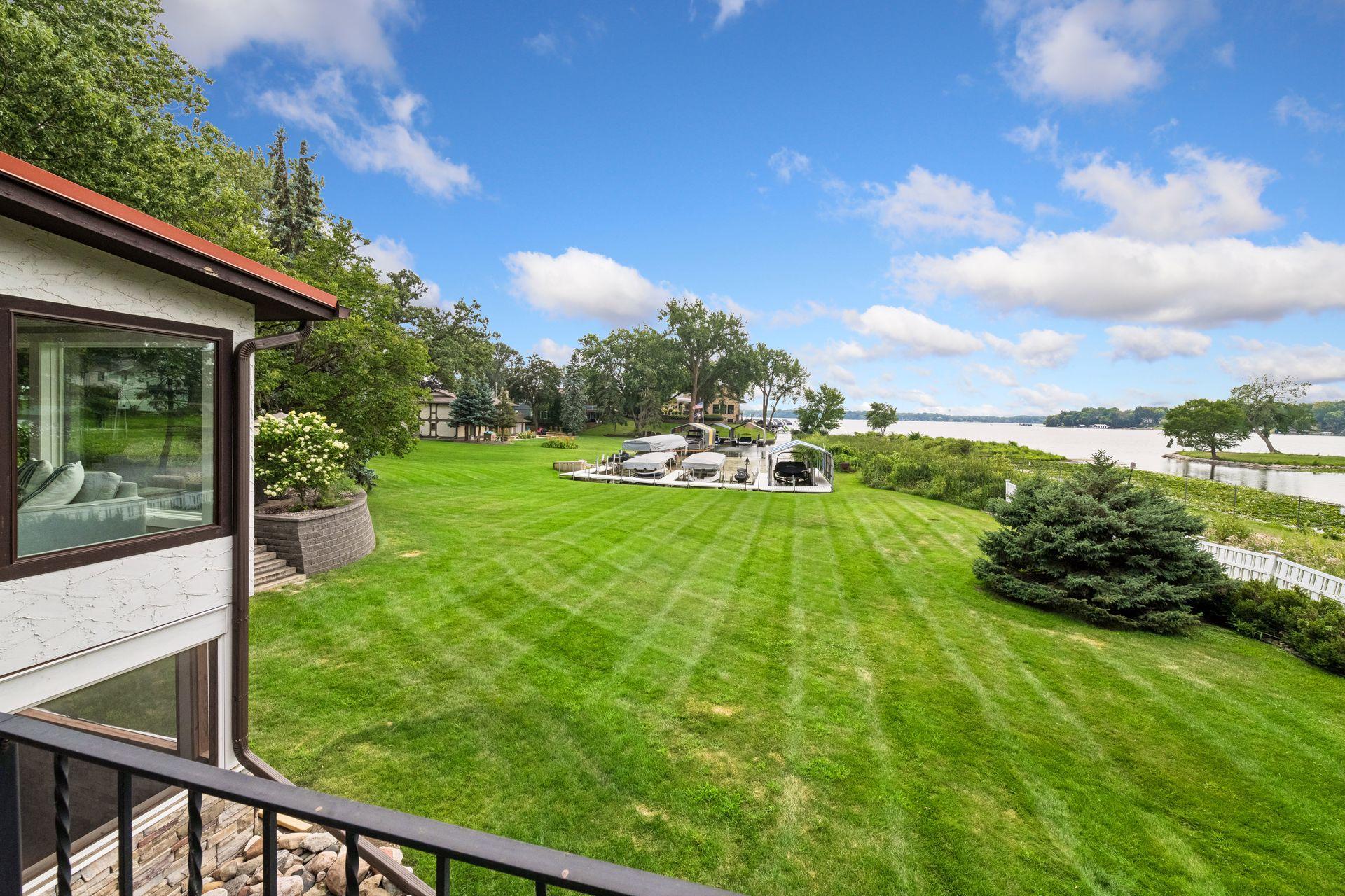 2699 Kelly Ave, Orono