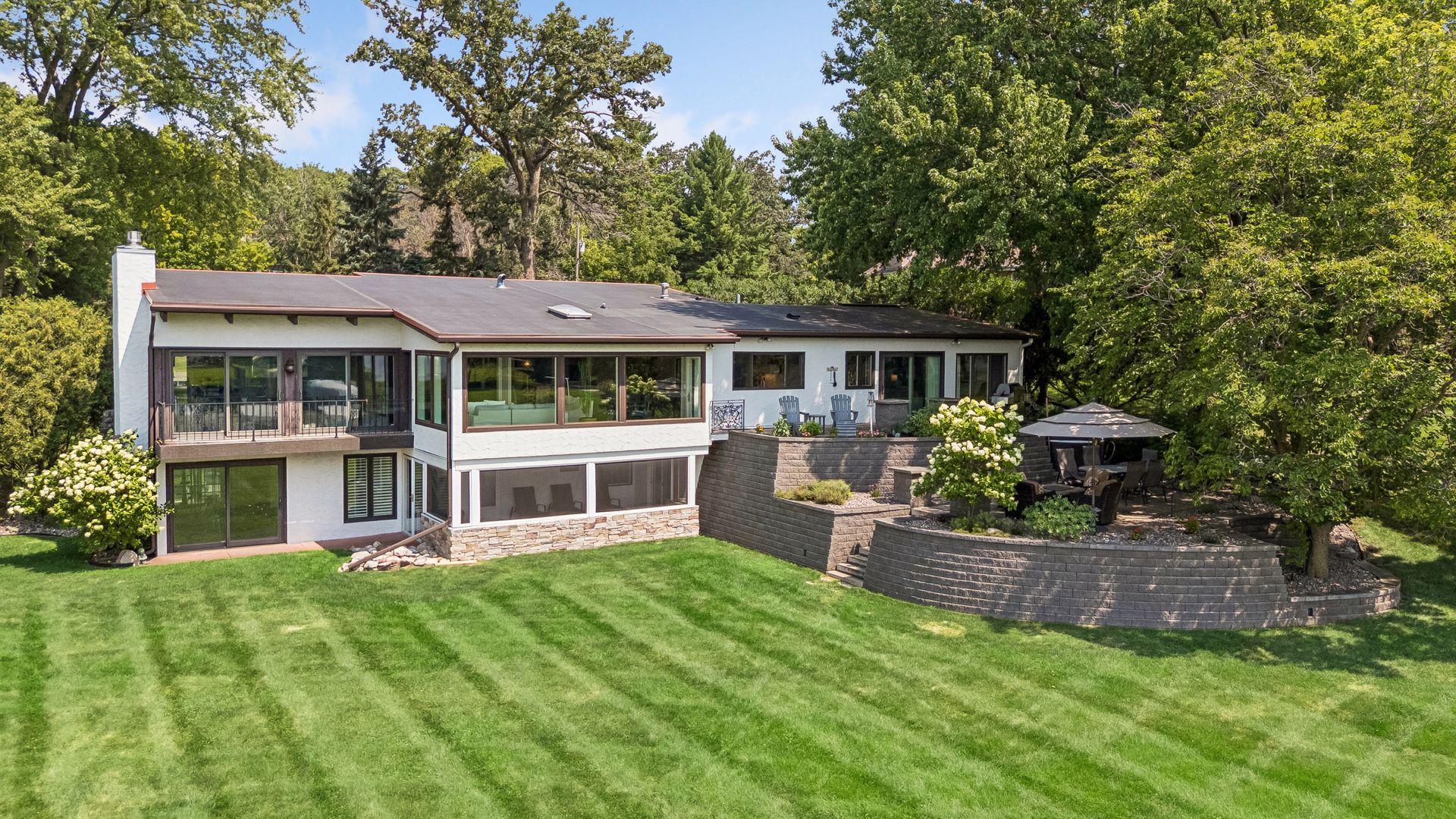 2699 Kelly Ave, Orono