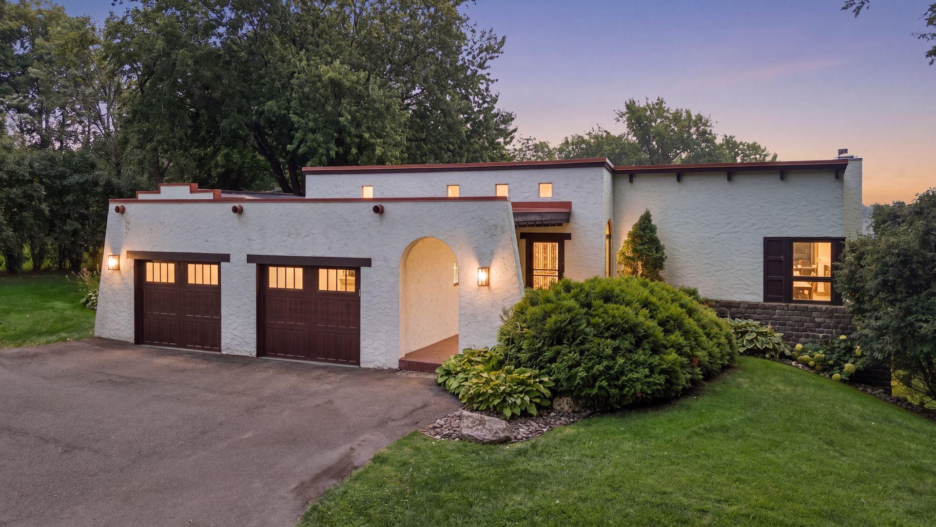 2699 Kelly Ave, Orono
