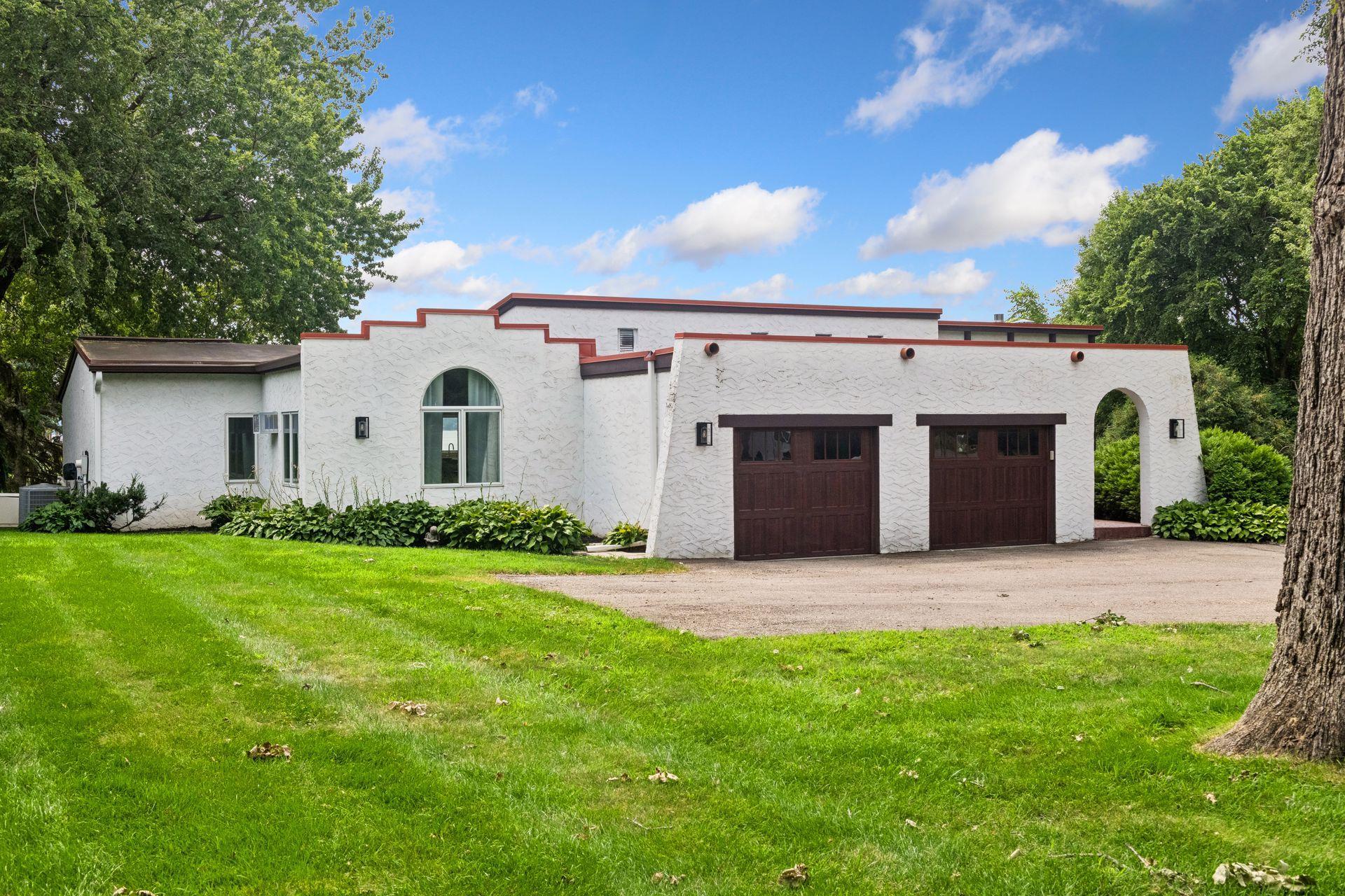 2699 Kelly Ave, Orono