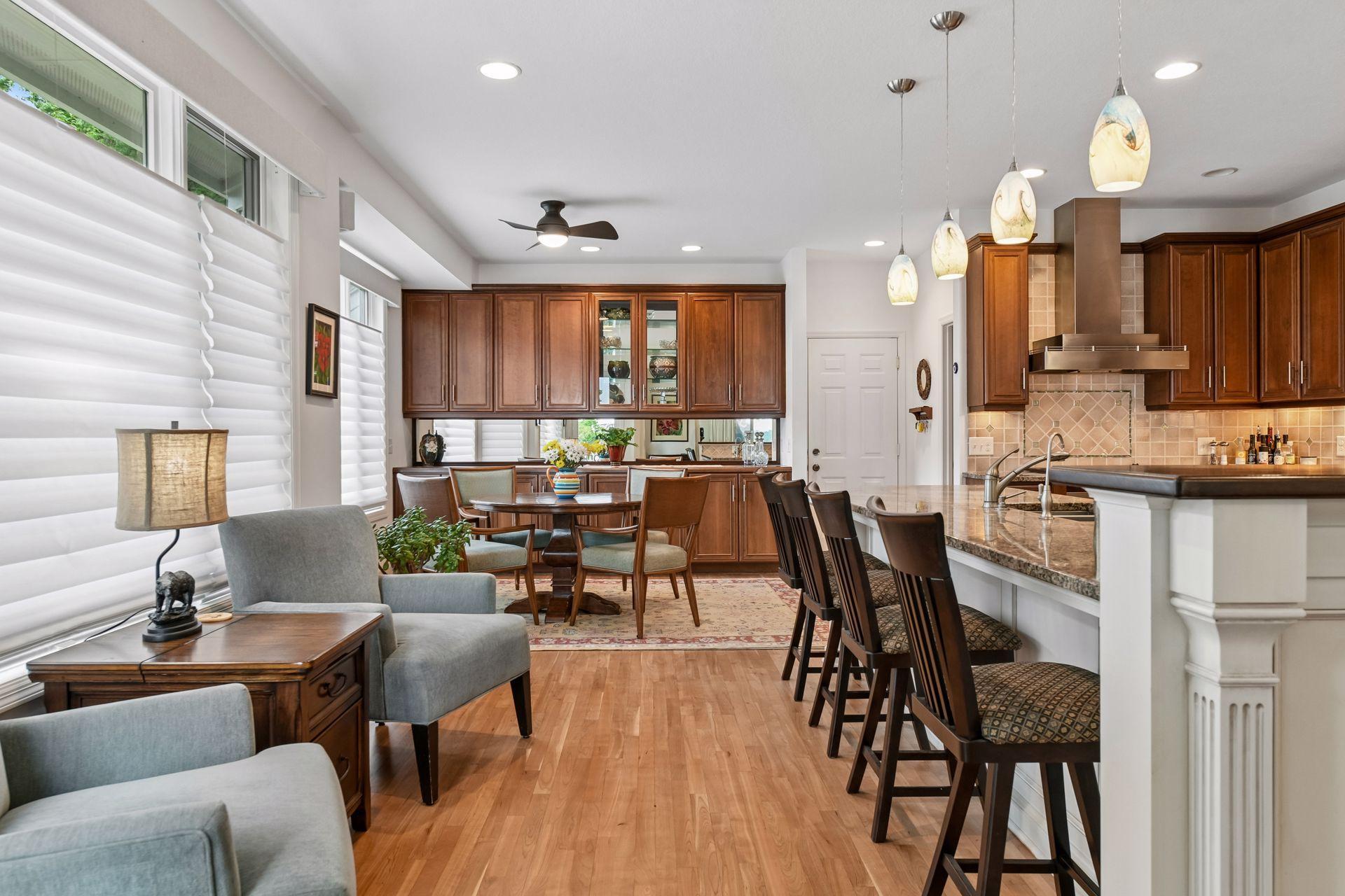 2928 Pelican Point Circle