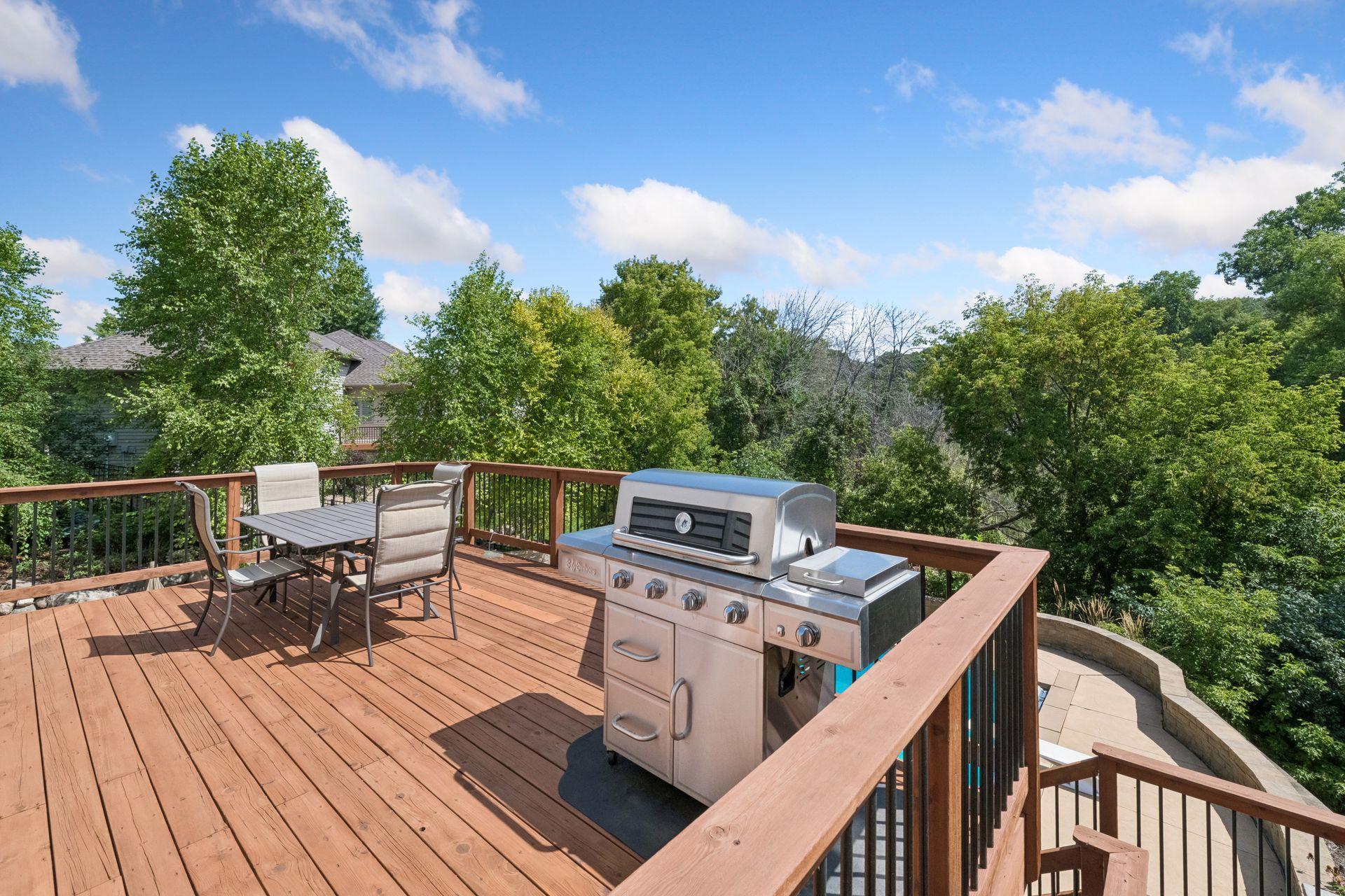 306 Wolf Pointe Trl, Long Lake